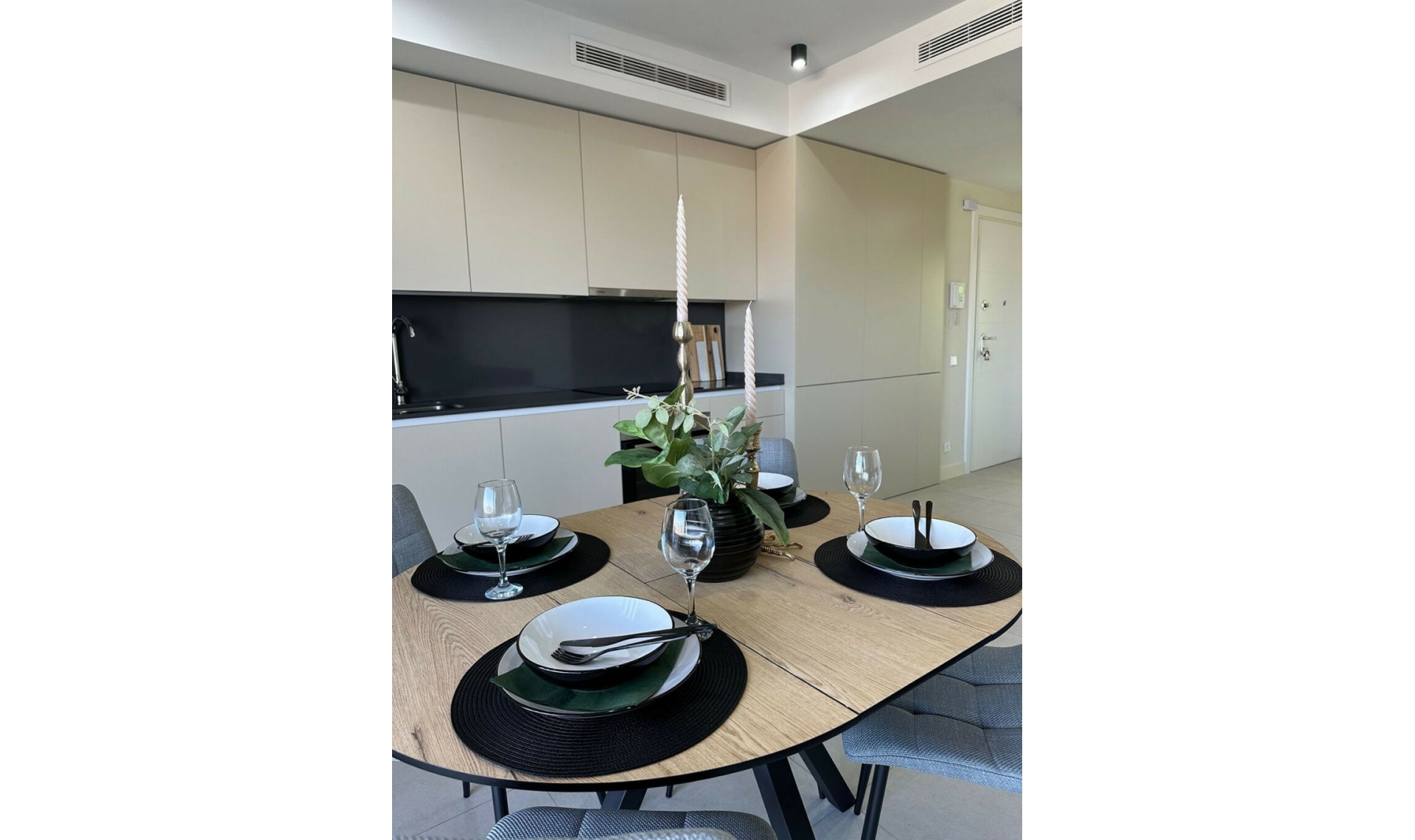 Resale - Apartment -
La Cala