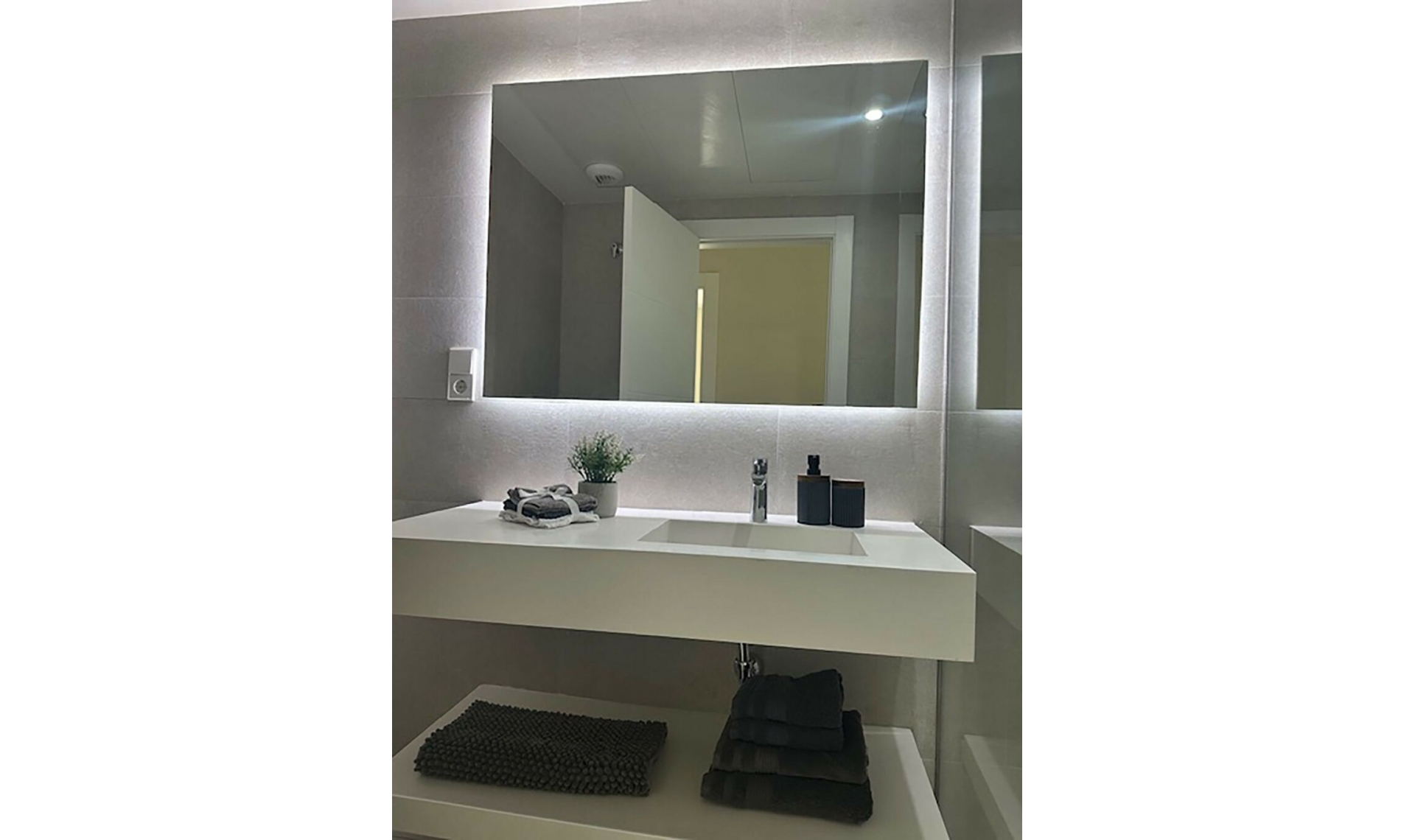 Resale - Apartment -
La Cala