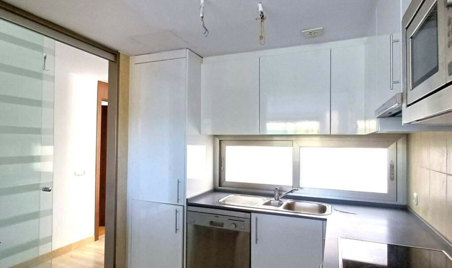 Resale - Apartment -
La Cala