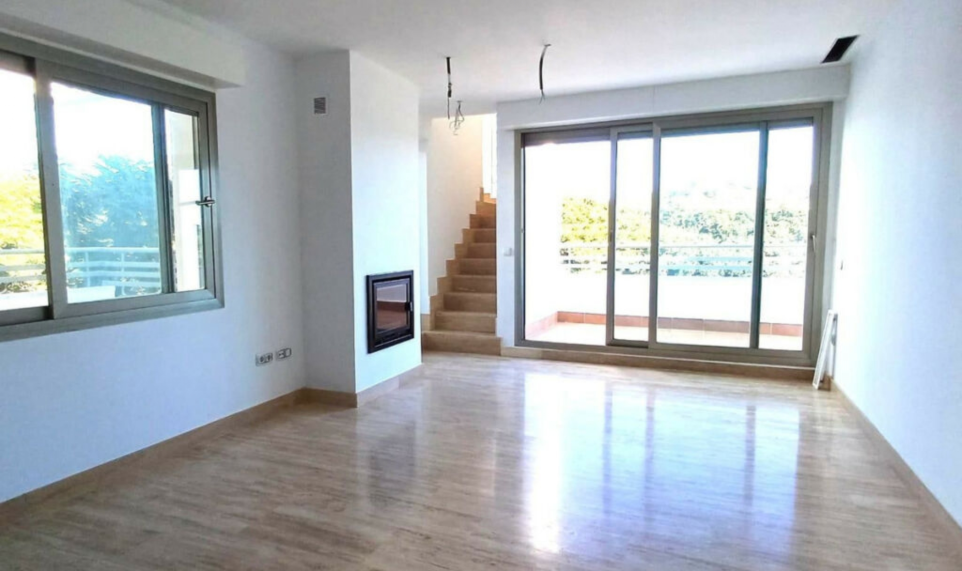 Resale - Apartment -
La Cala