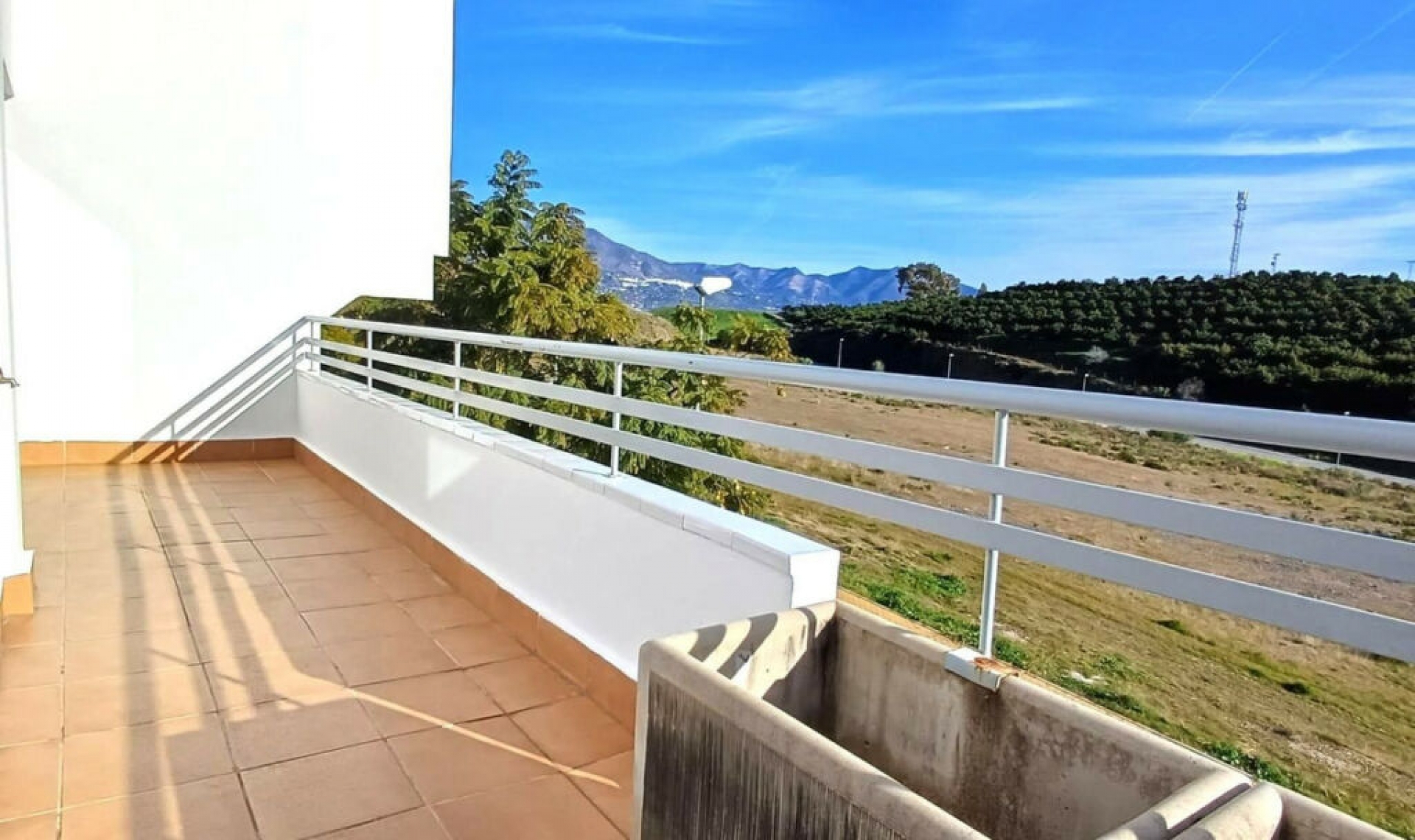 Resale - Apartment -
La Cala