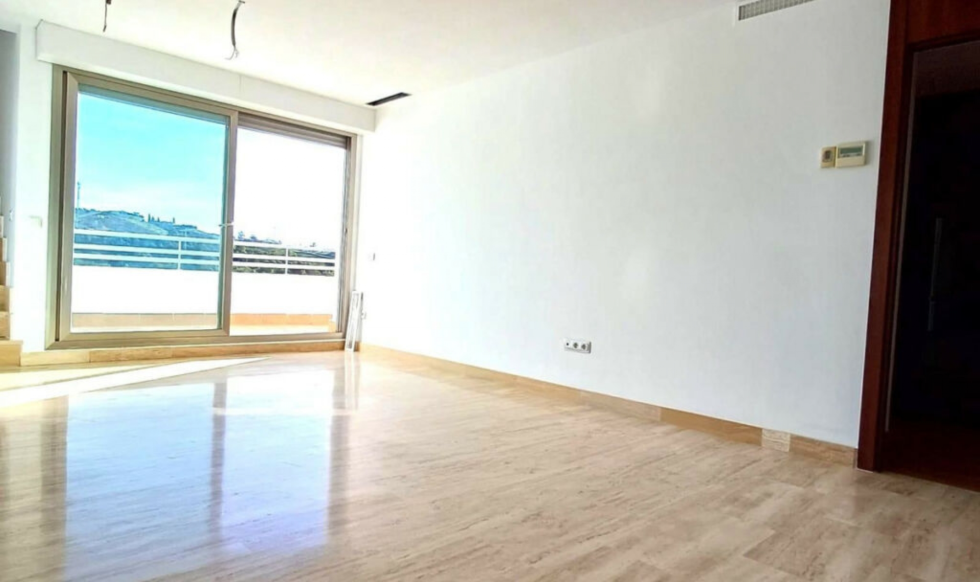 Resale - Apartment -
La Cala