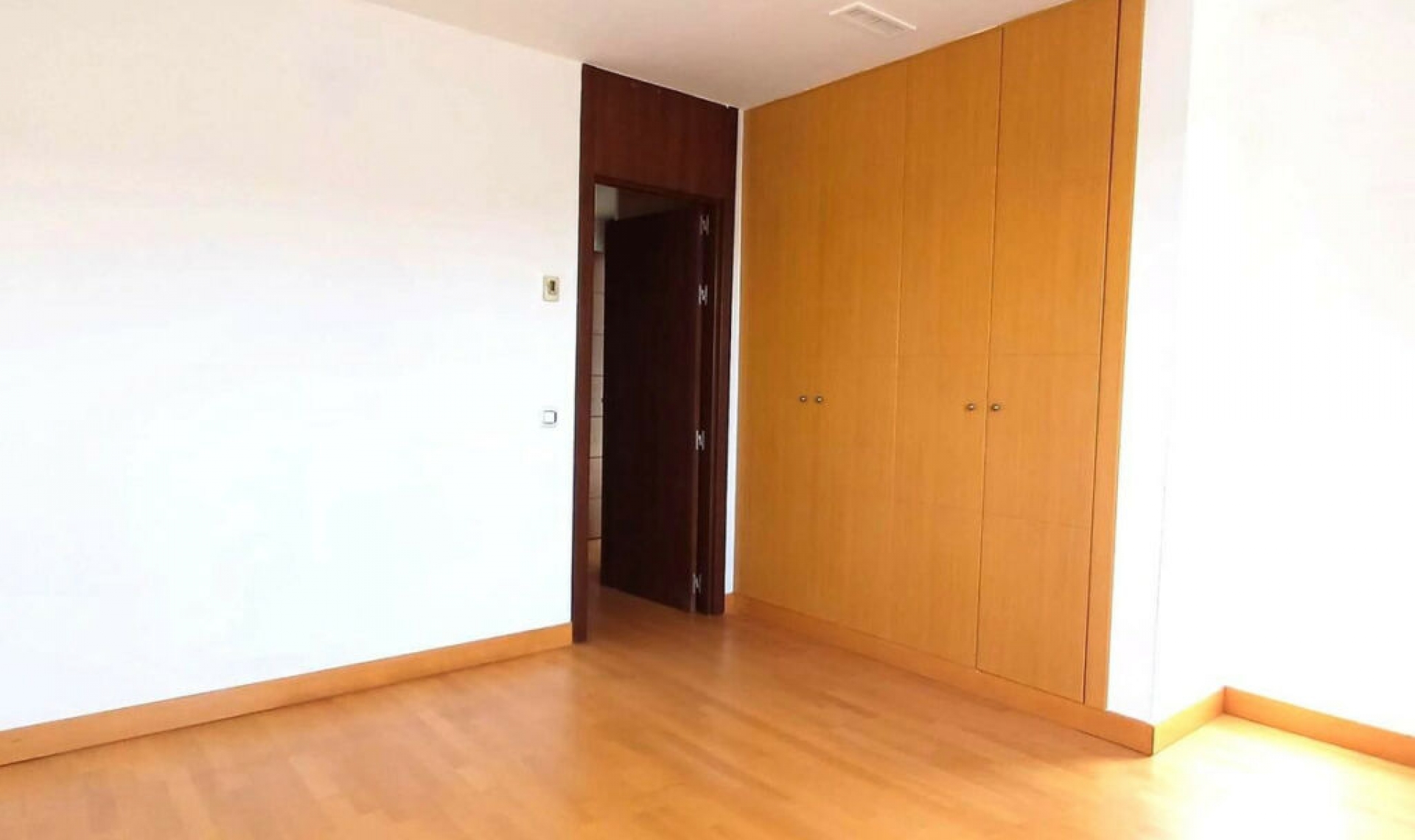 Resale - Apartment -
La Cala