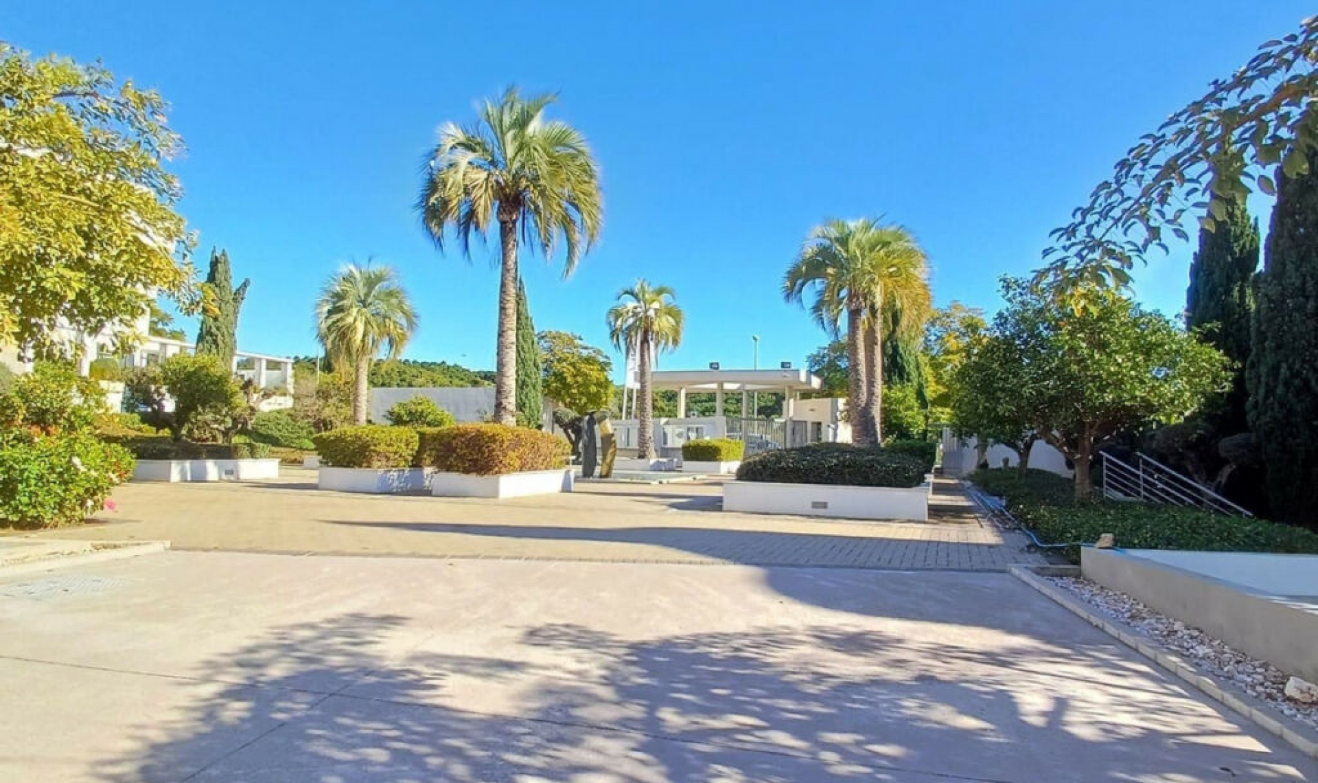 Resale - Apartment -
La Cala