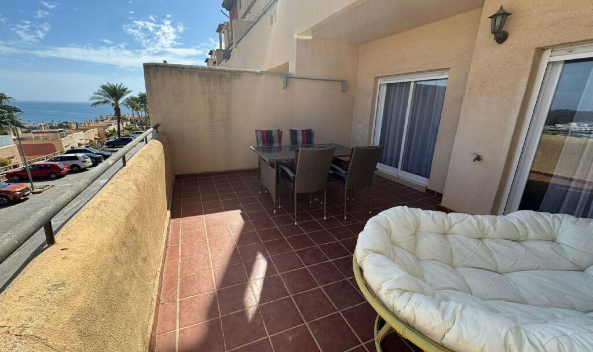 Resale - Apartment -
La Cala