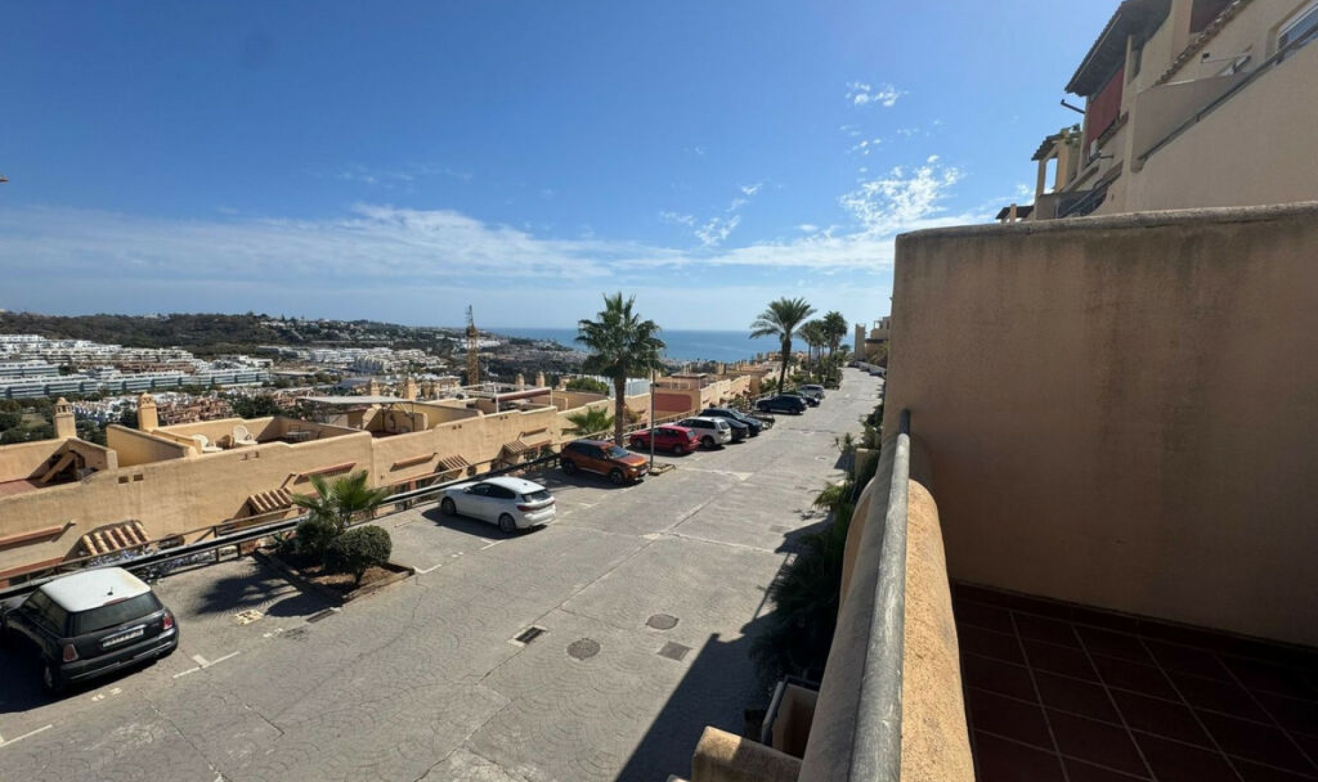 Resale - Apartment -
La Cala