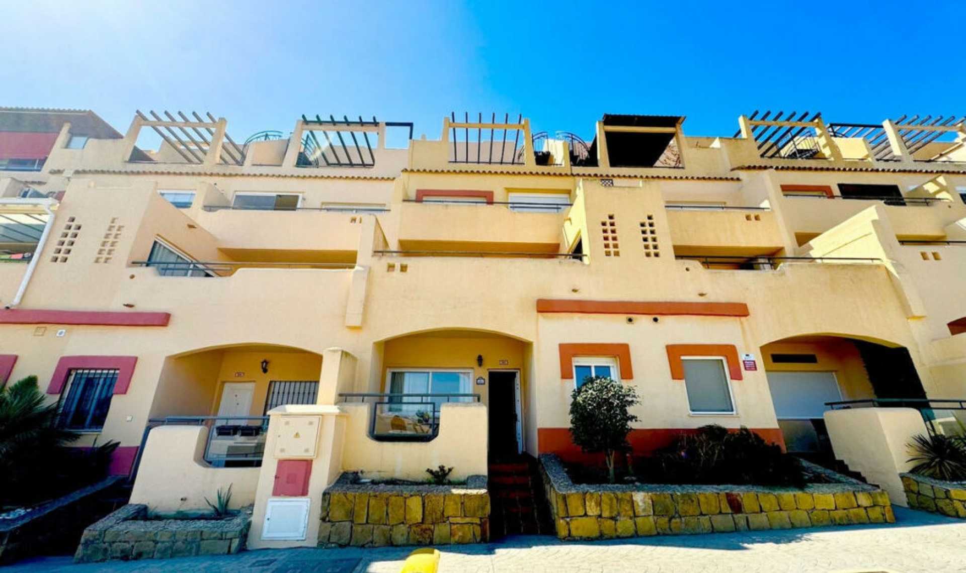 Resale - Apartment -
La Cala