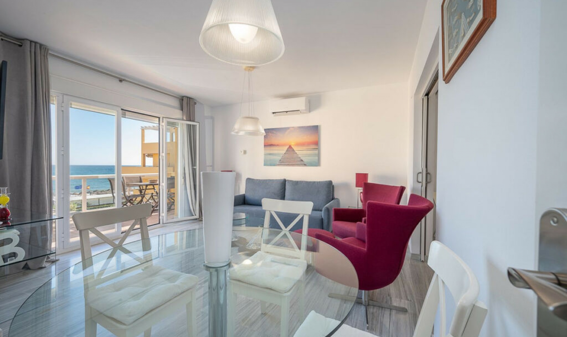 Resale - Apartment -
La Cala