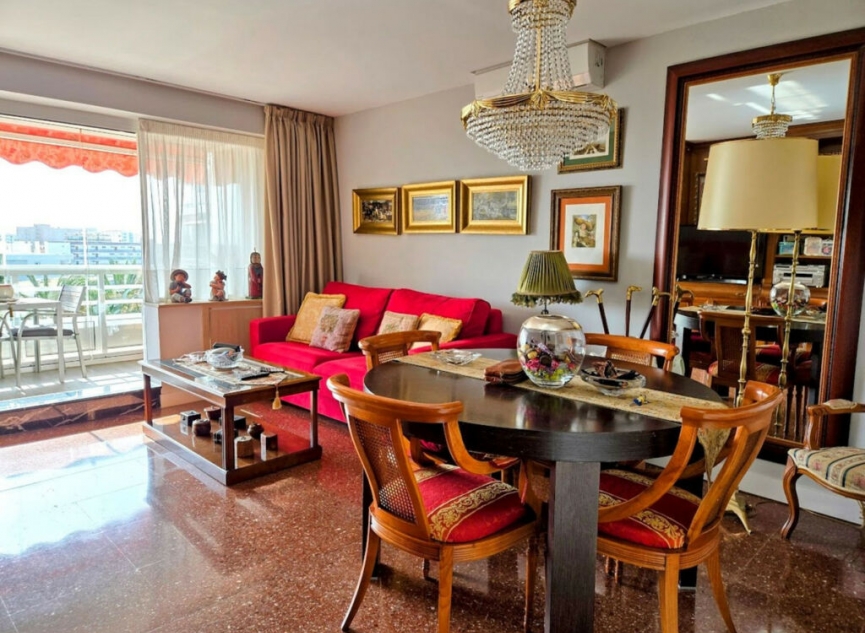 Resale - Apartment -
La Carihuela