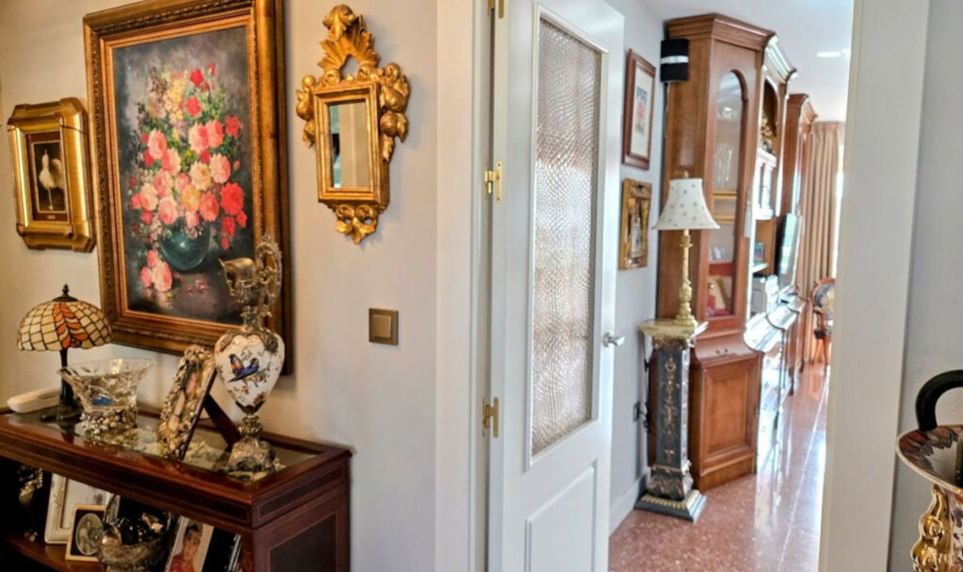 Resale - Apartment -
La Carihuela