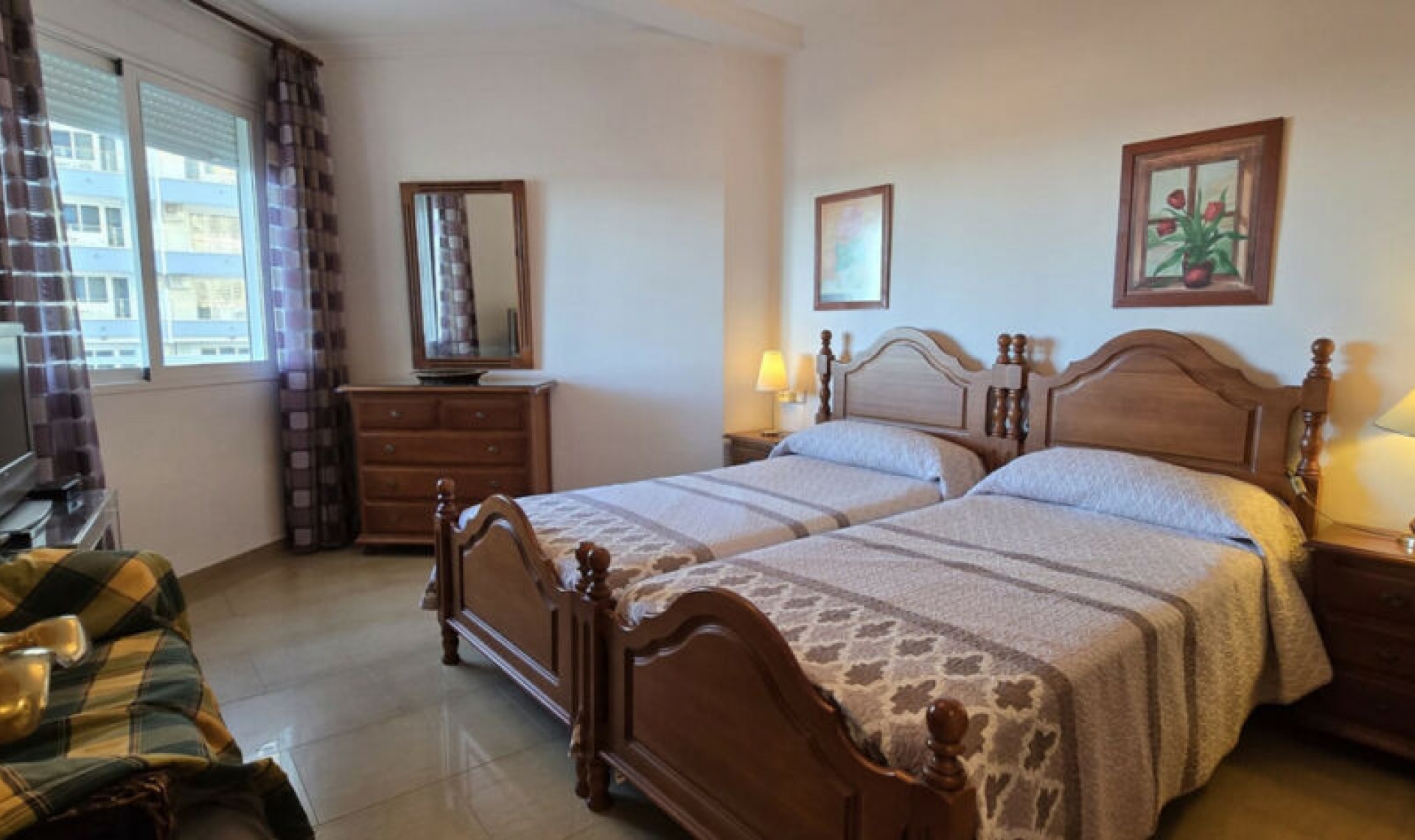 Resale - Apartment -
La Carihuela