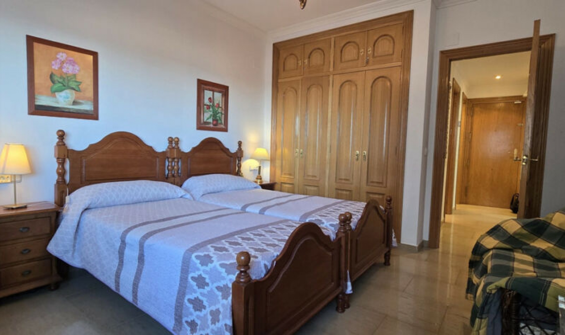 Resale - Apartment -
La Carihuela