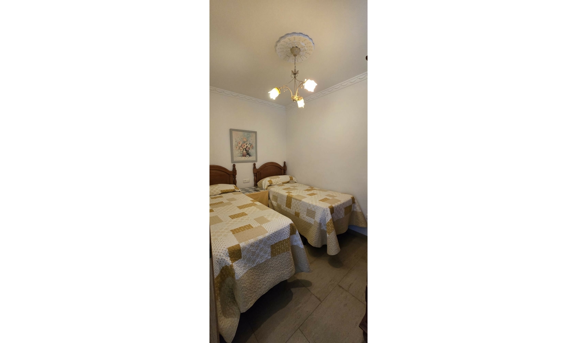 Resale - Apartment -
La Carihuela