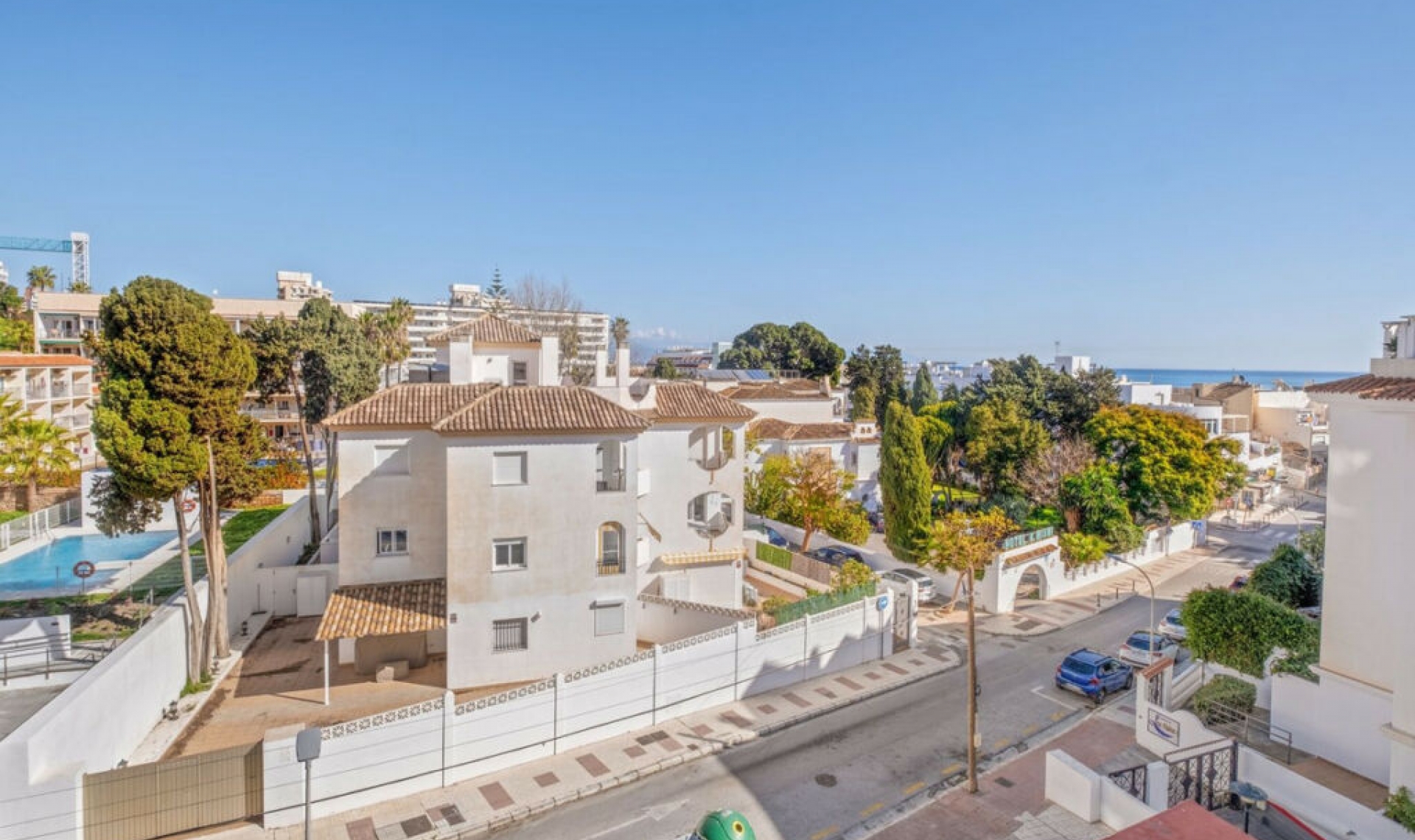 Resale - Apartment -
La Carihuela