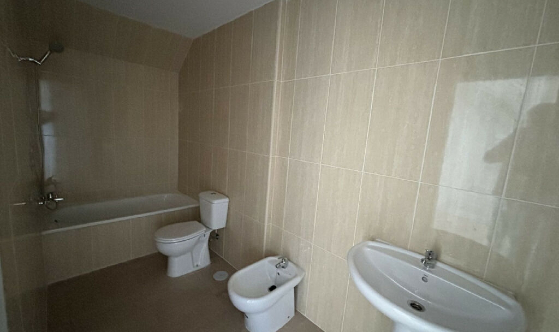 Resale - Apartment -
La Duquesa