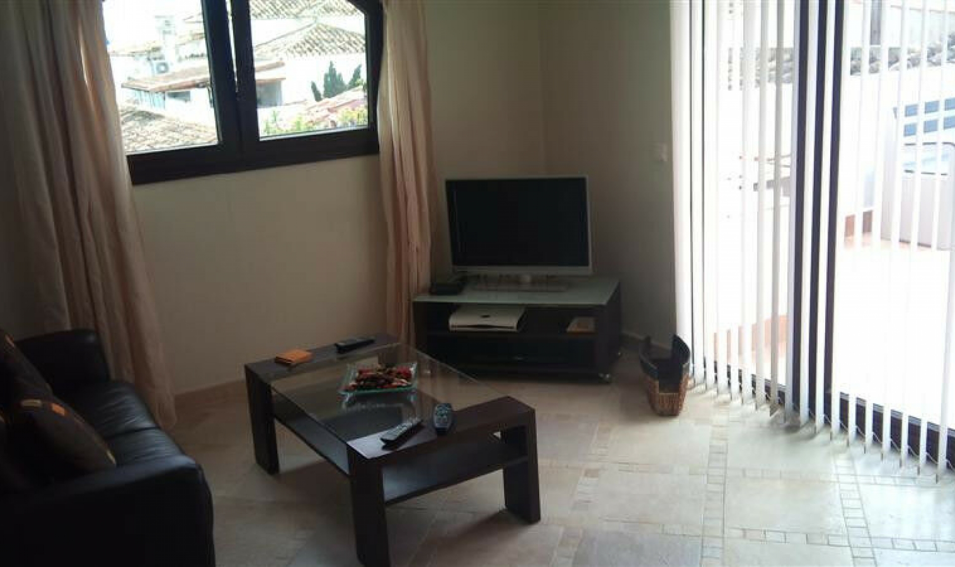 Resale - Apartment -
La Duquesa