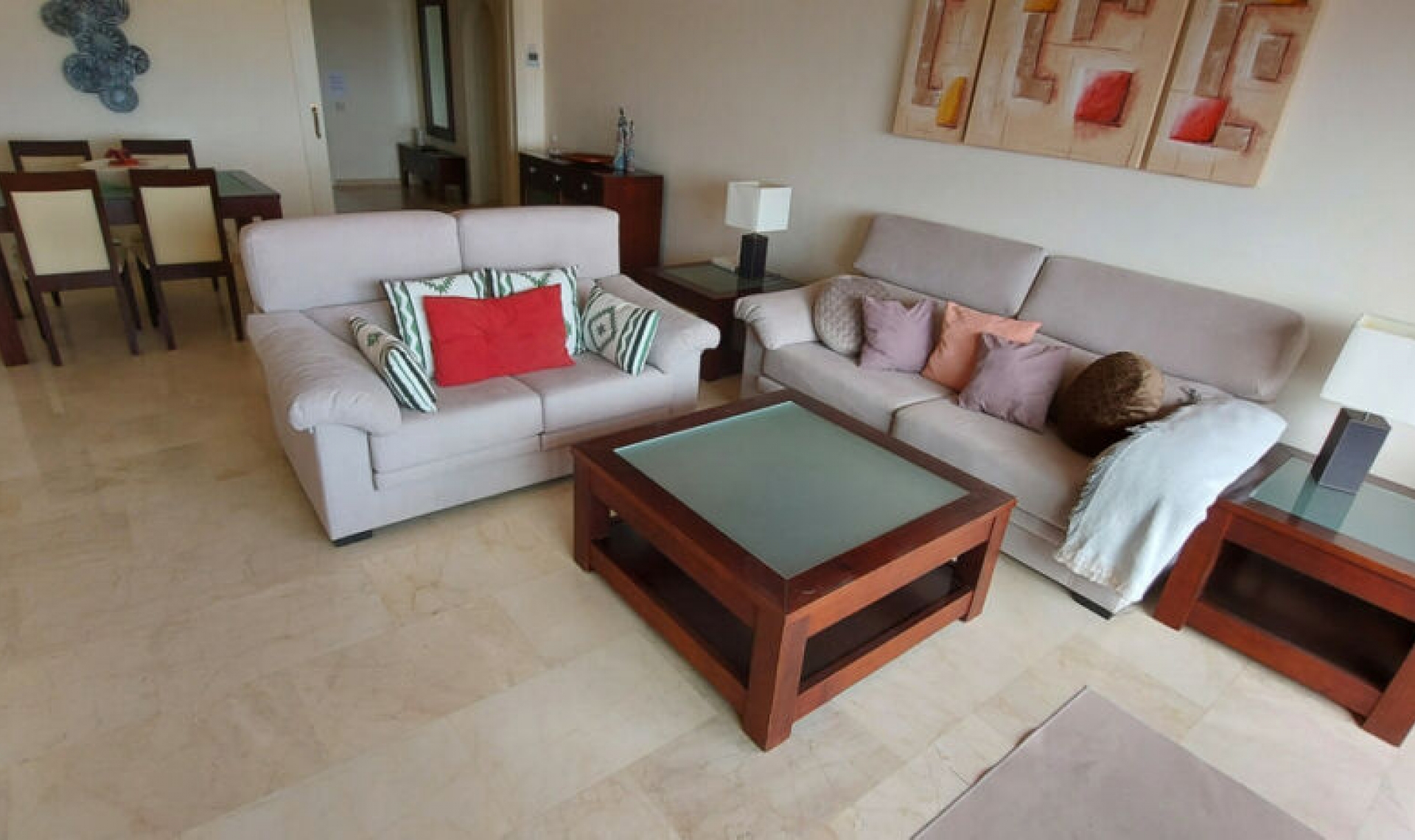 Resale - Apartment -
La Duquesa