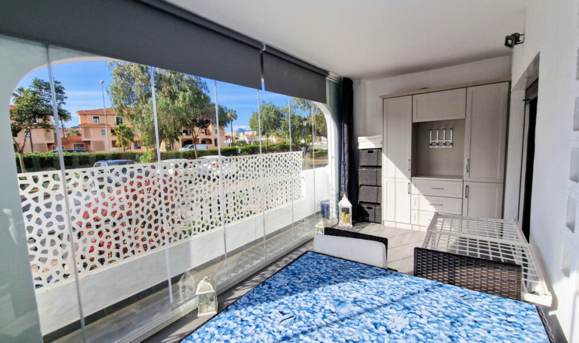Resale - Apartment -
La Duquesa
