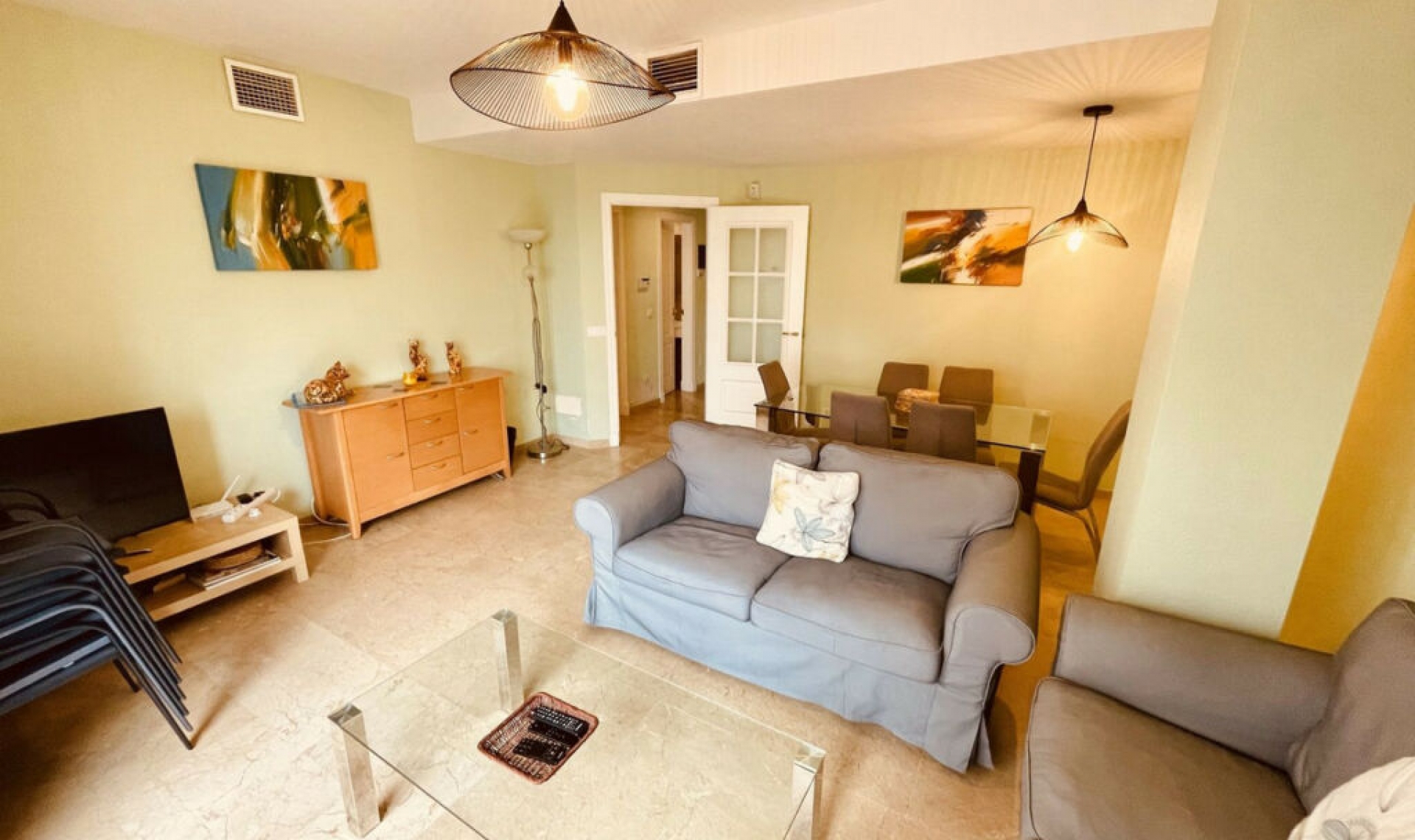 Resale - Apartment -
La Duquesa