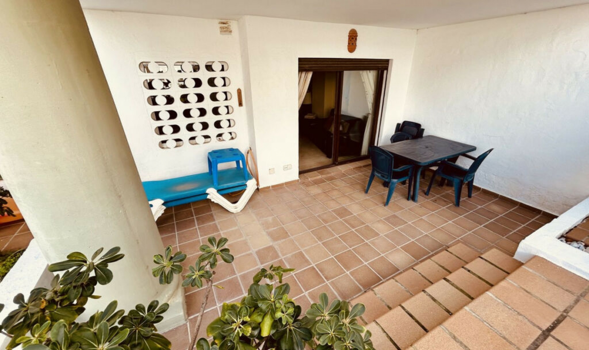 Resale - Apartment -
La Duquesa