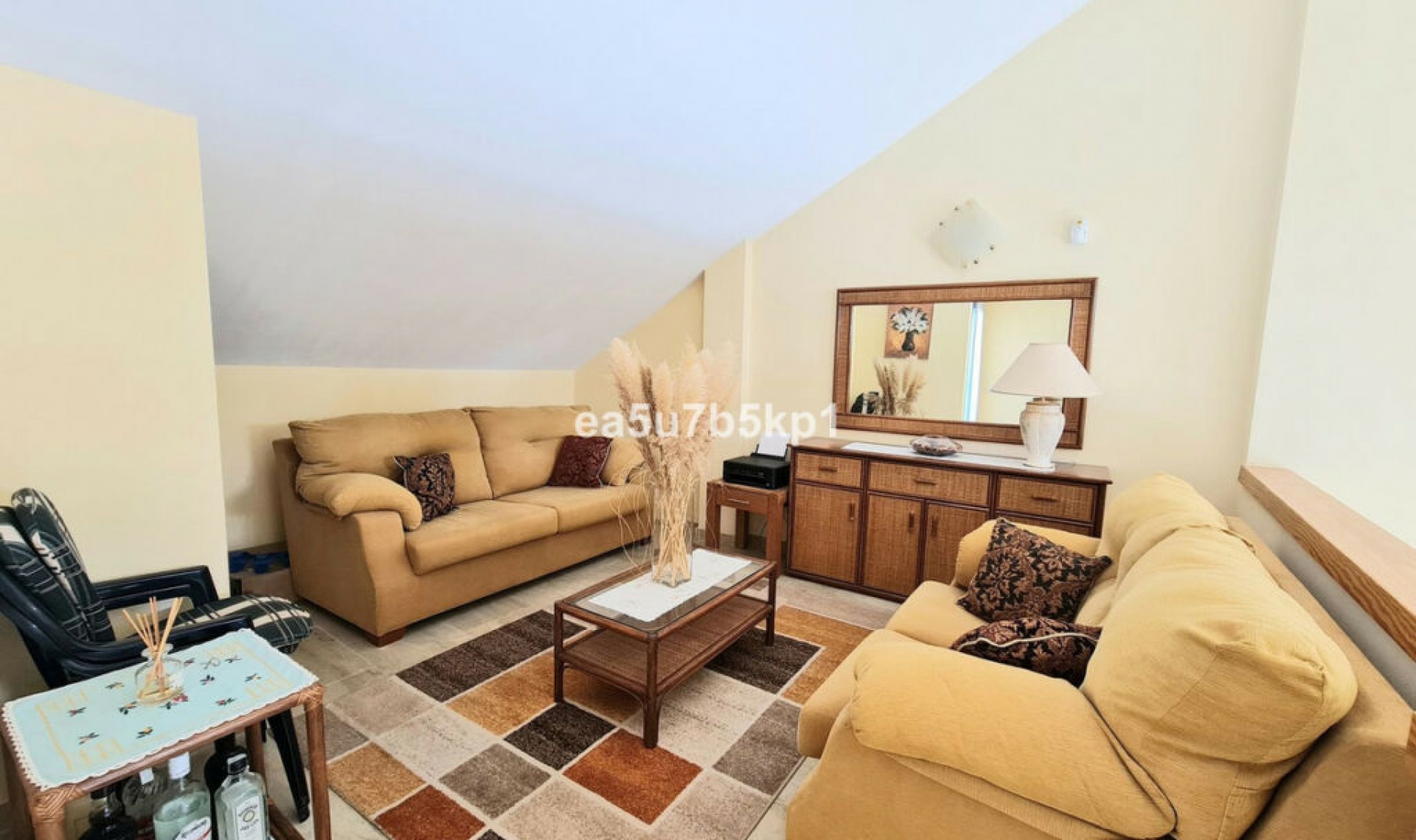 Resale - Apartment -
La Duquesa