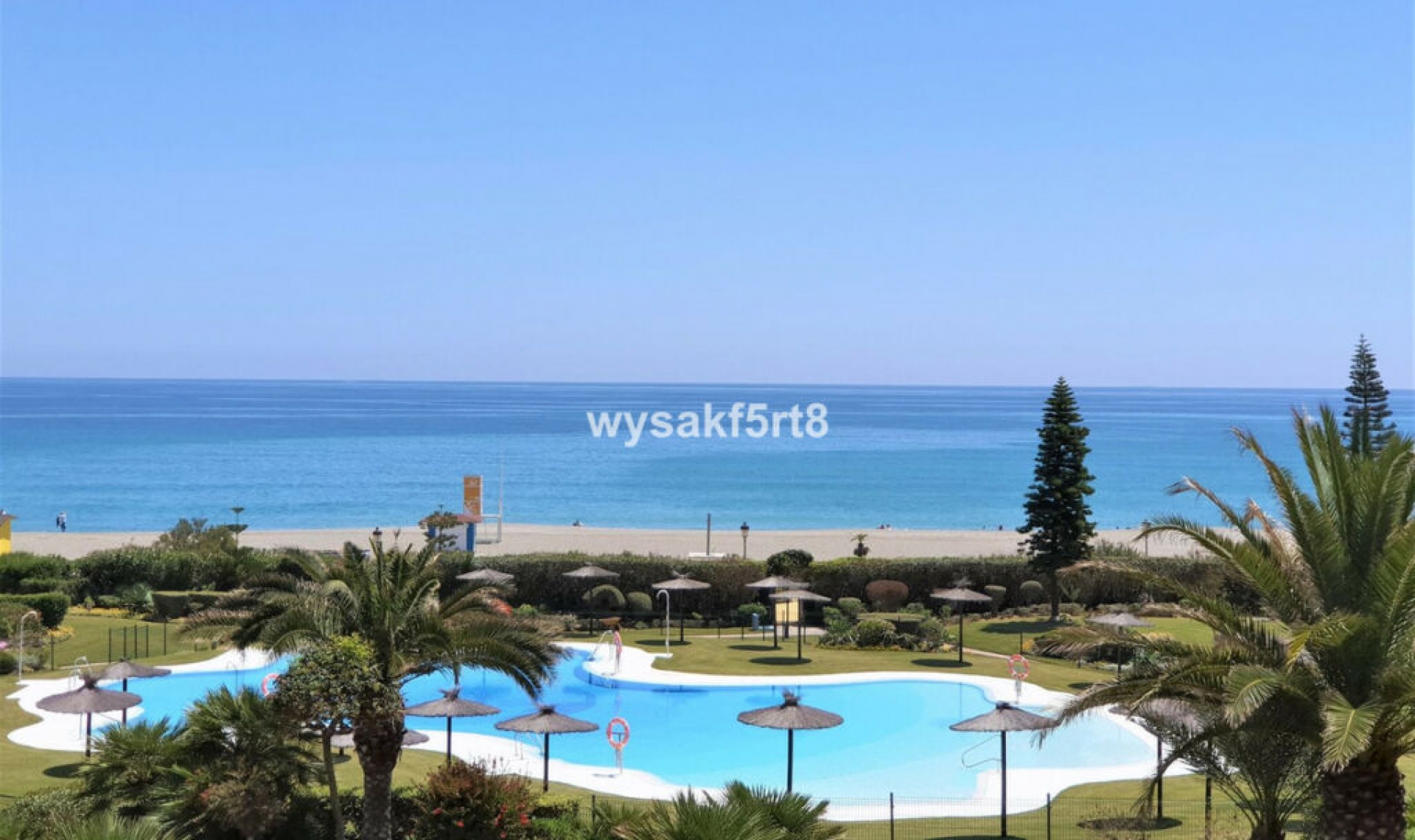 Resale - Apartment -
La Duquesa