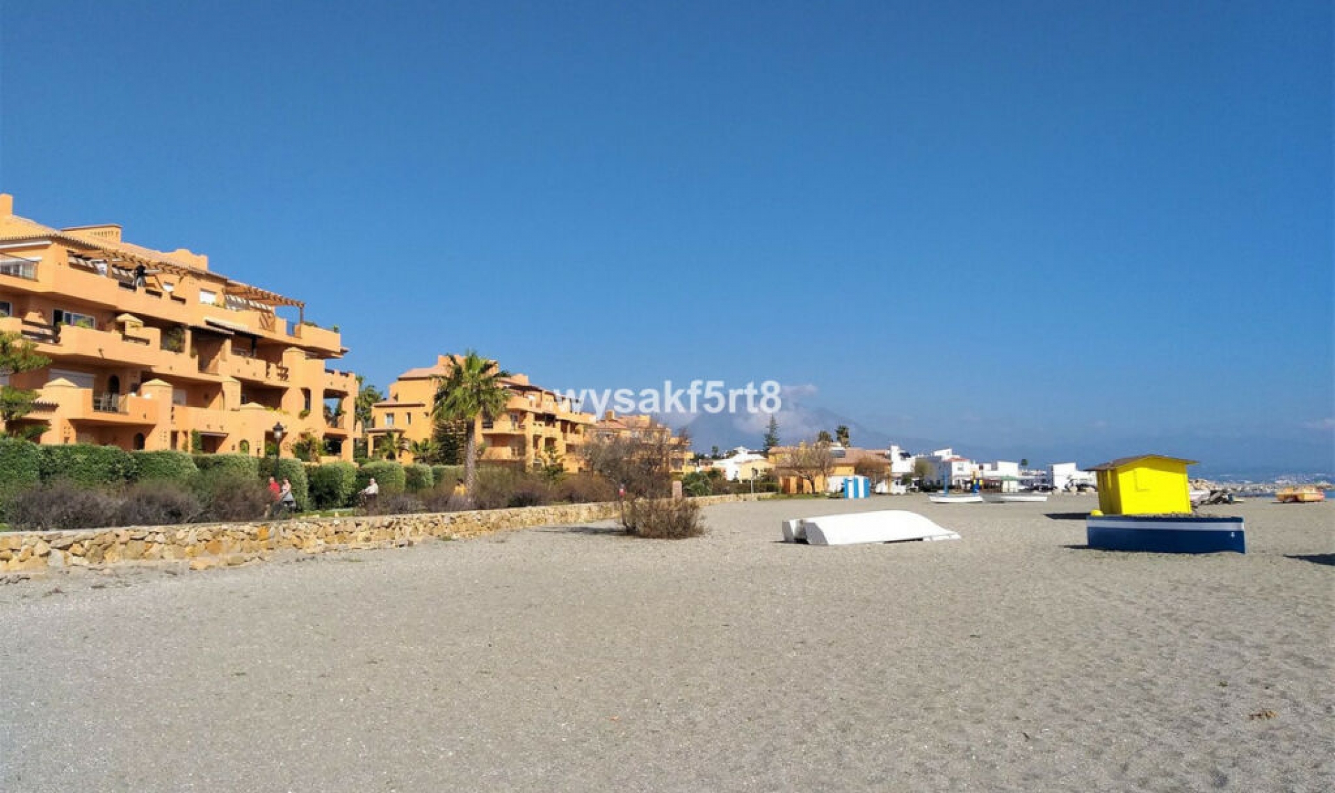 Resale - Apartment -
La Duquesa