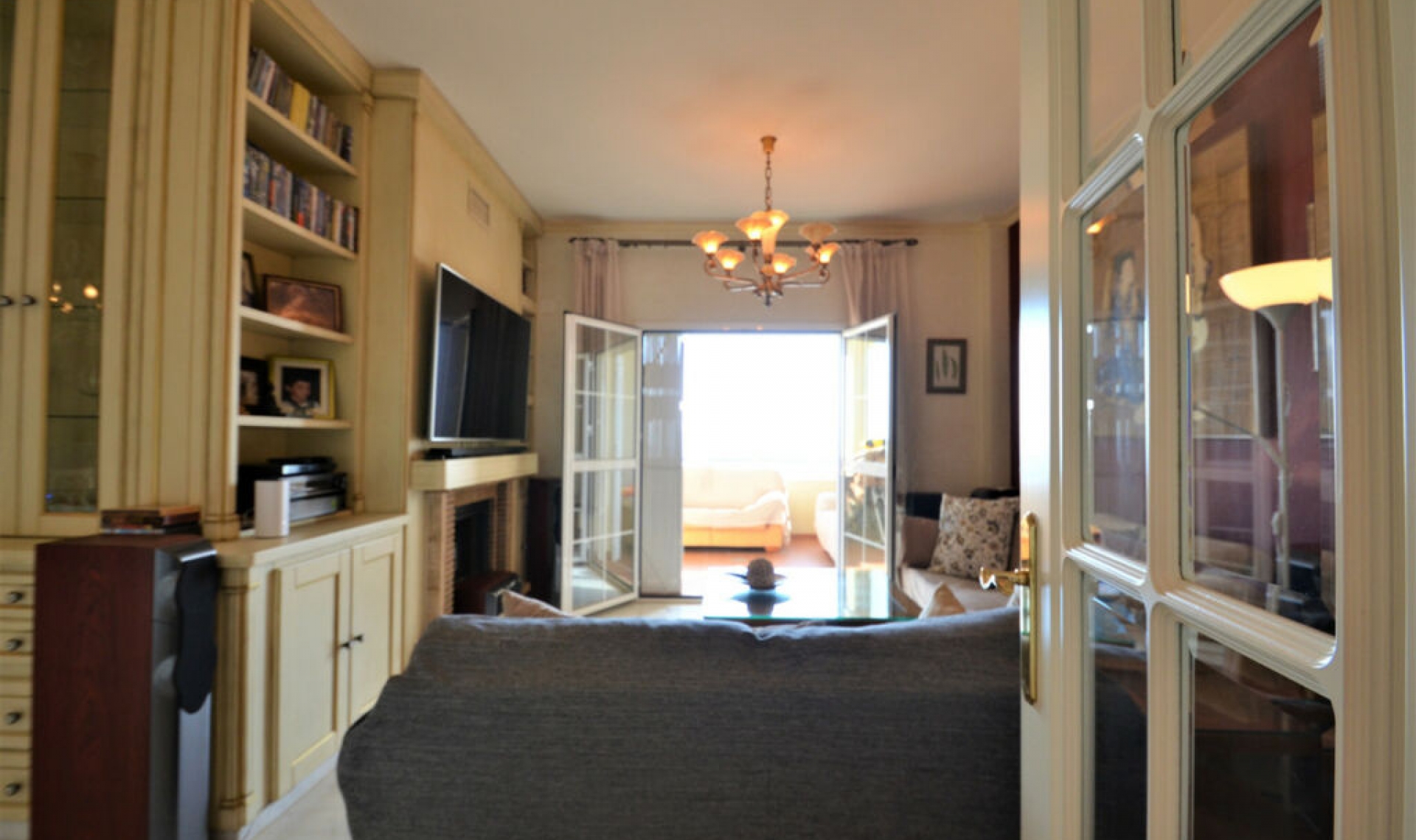 Resale - Apartment -
La Duquesa