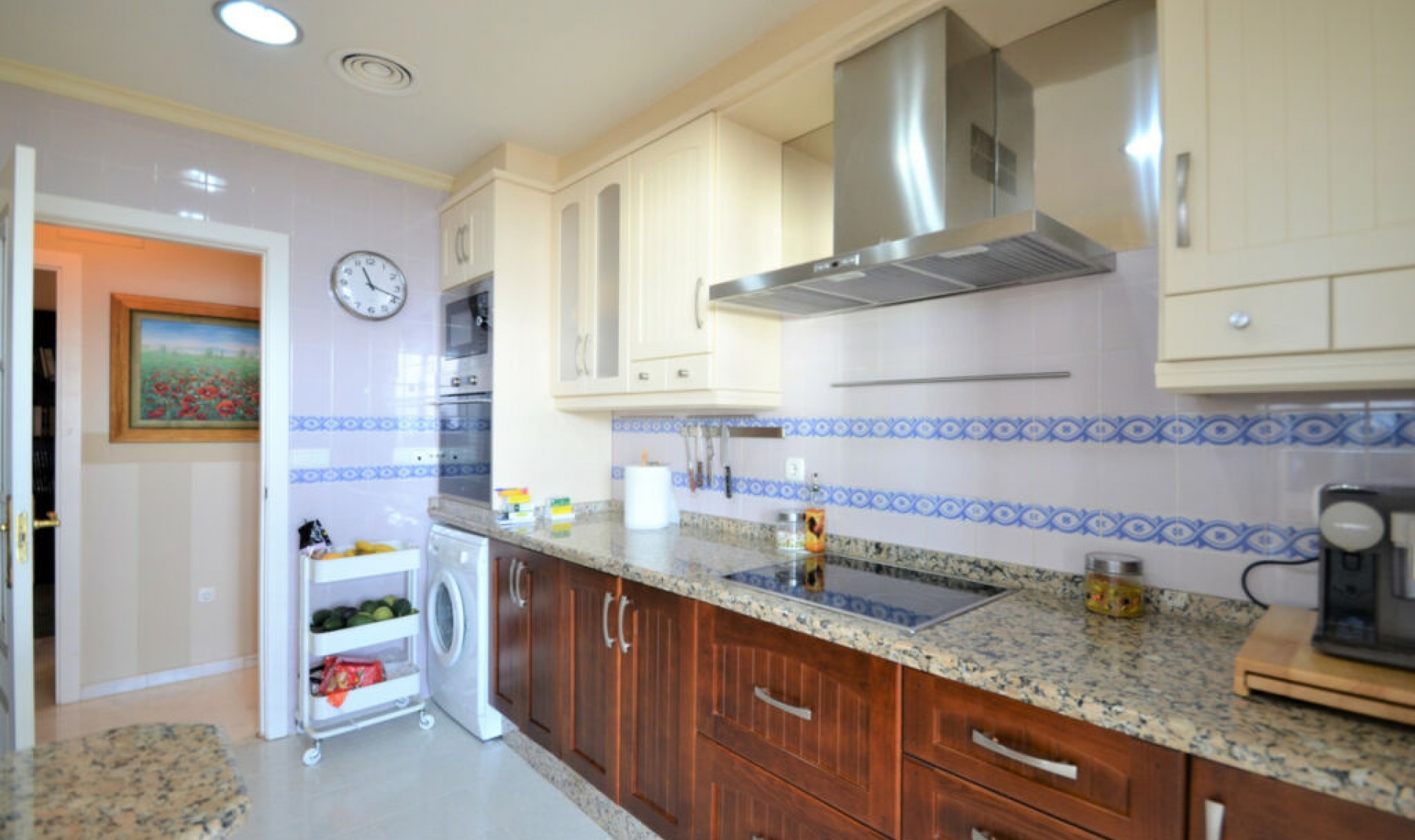 Resale - Apartment -
La Duquesa