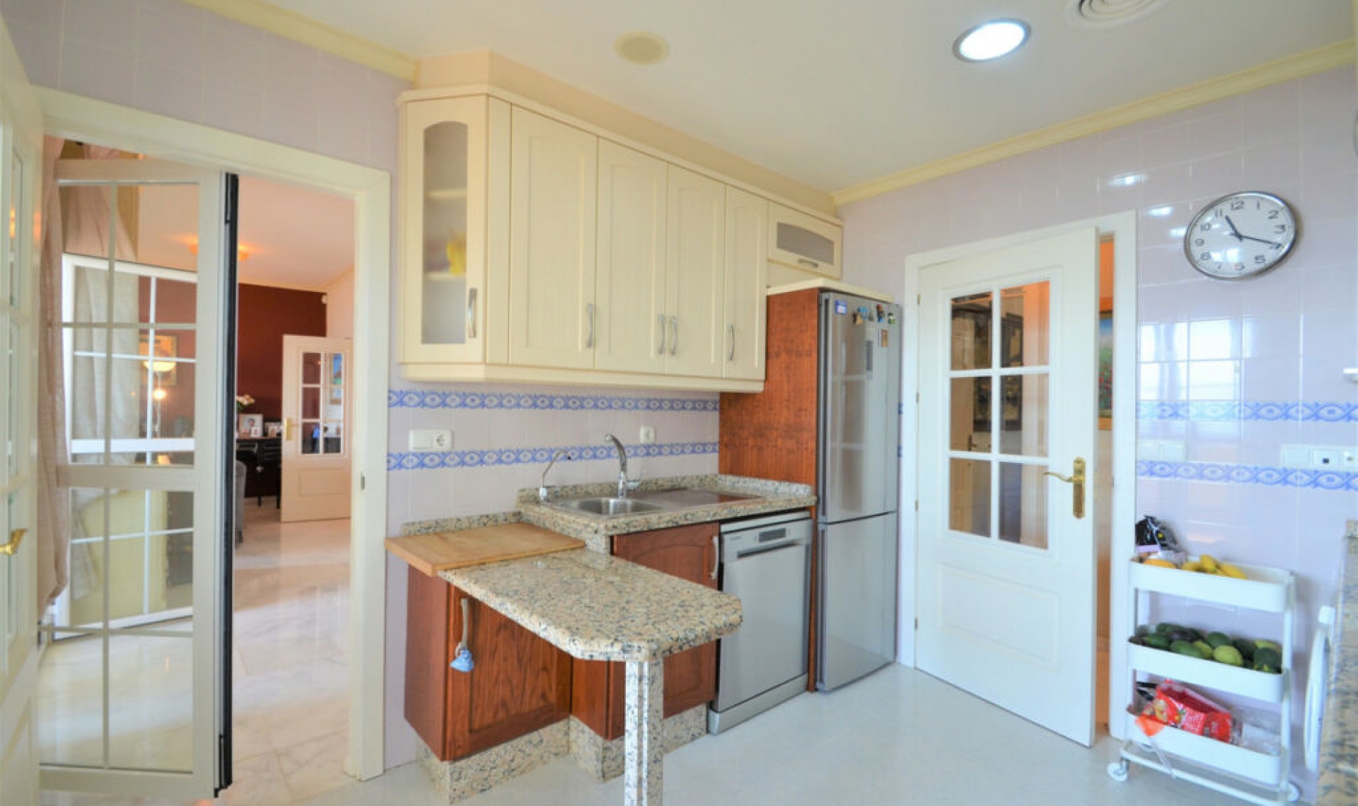 Resale - Apartment -
La Duquesa