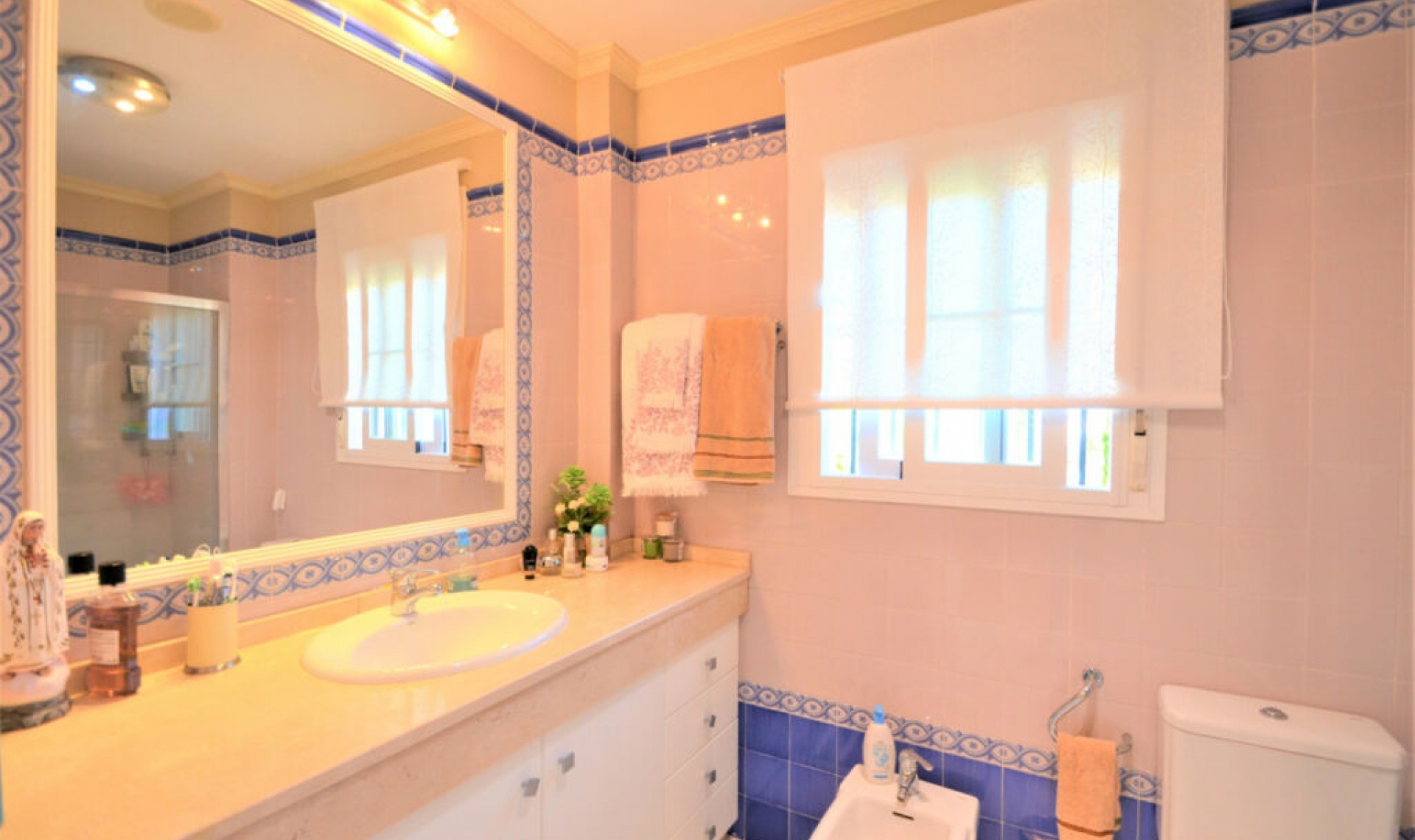 Resale - Apartment -
La Duquesa