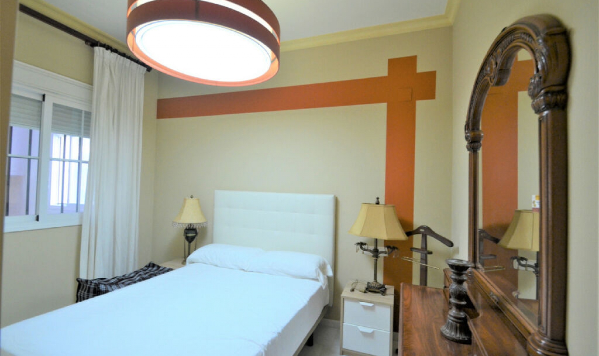 Resale - Apartment -
La Duquesa