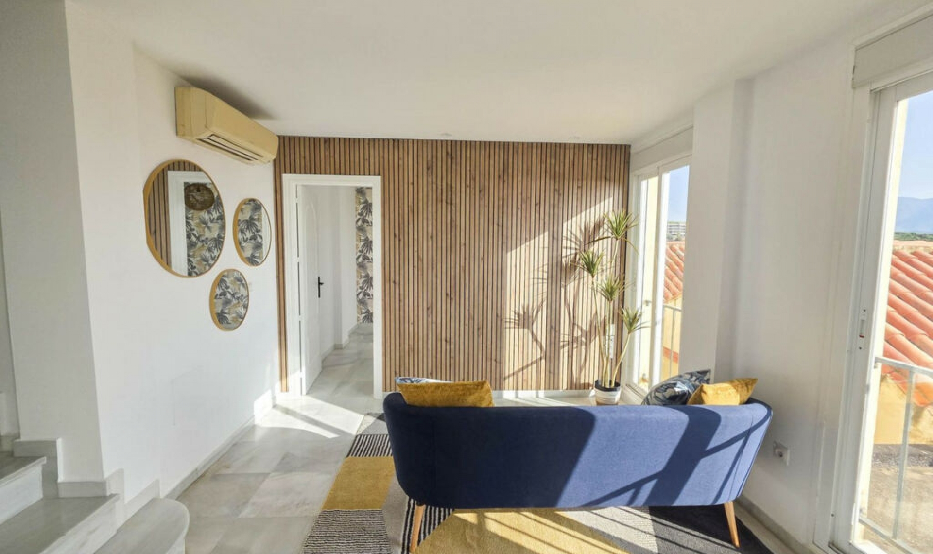 Resale - Apartment -
La Duquesa