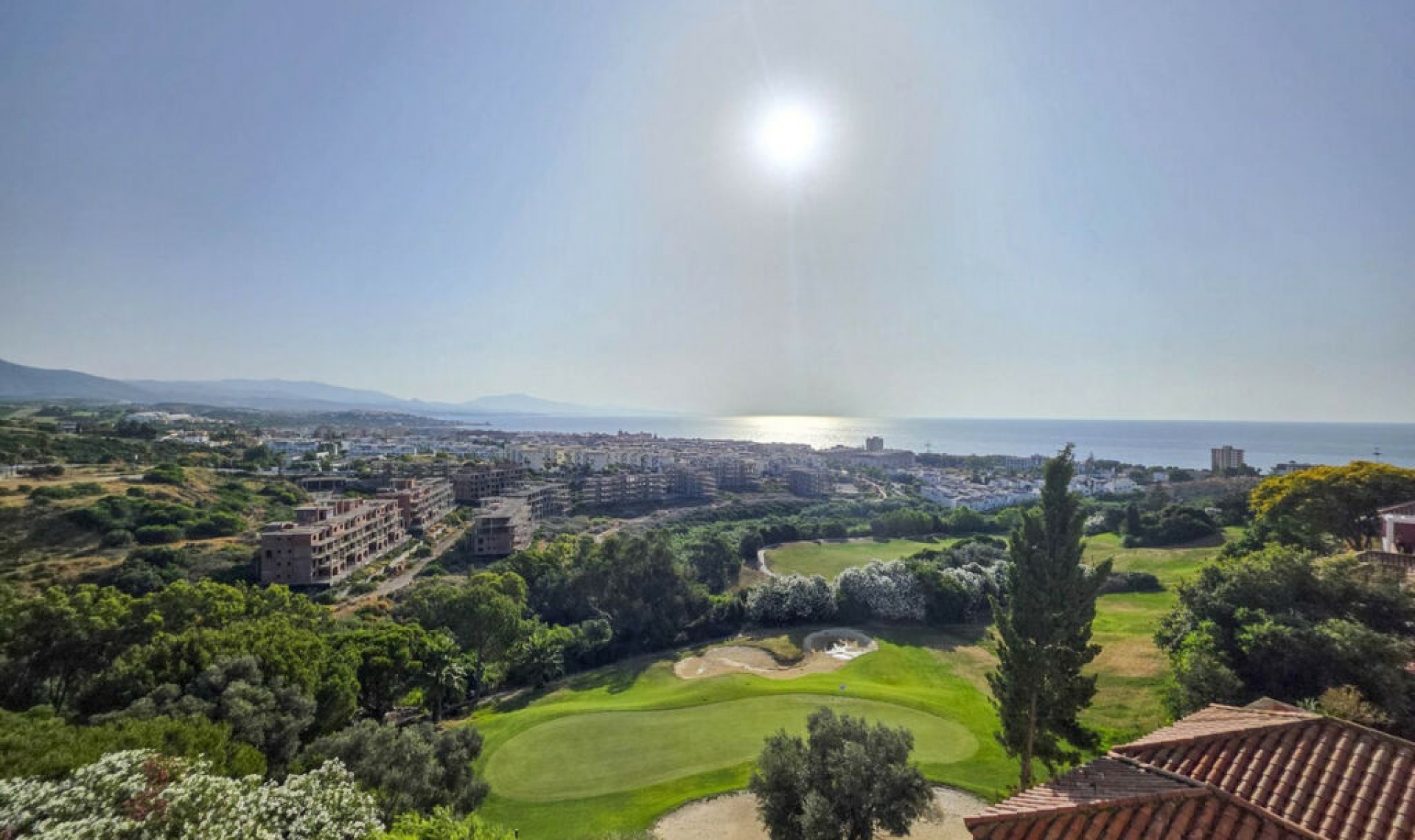 Resale - Apartment -
La Duquesa