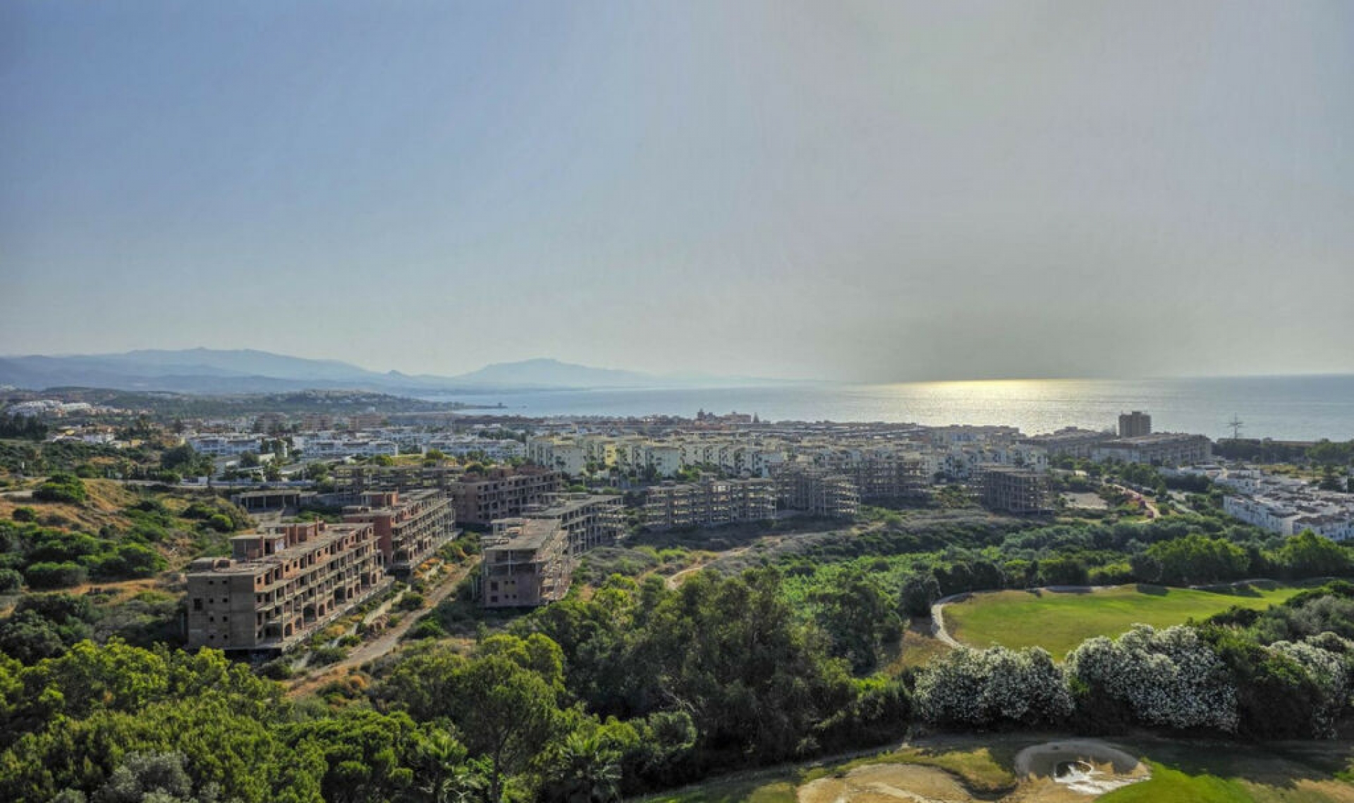 Resale - Apartment -
La Duquesa