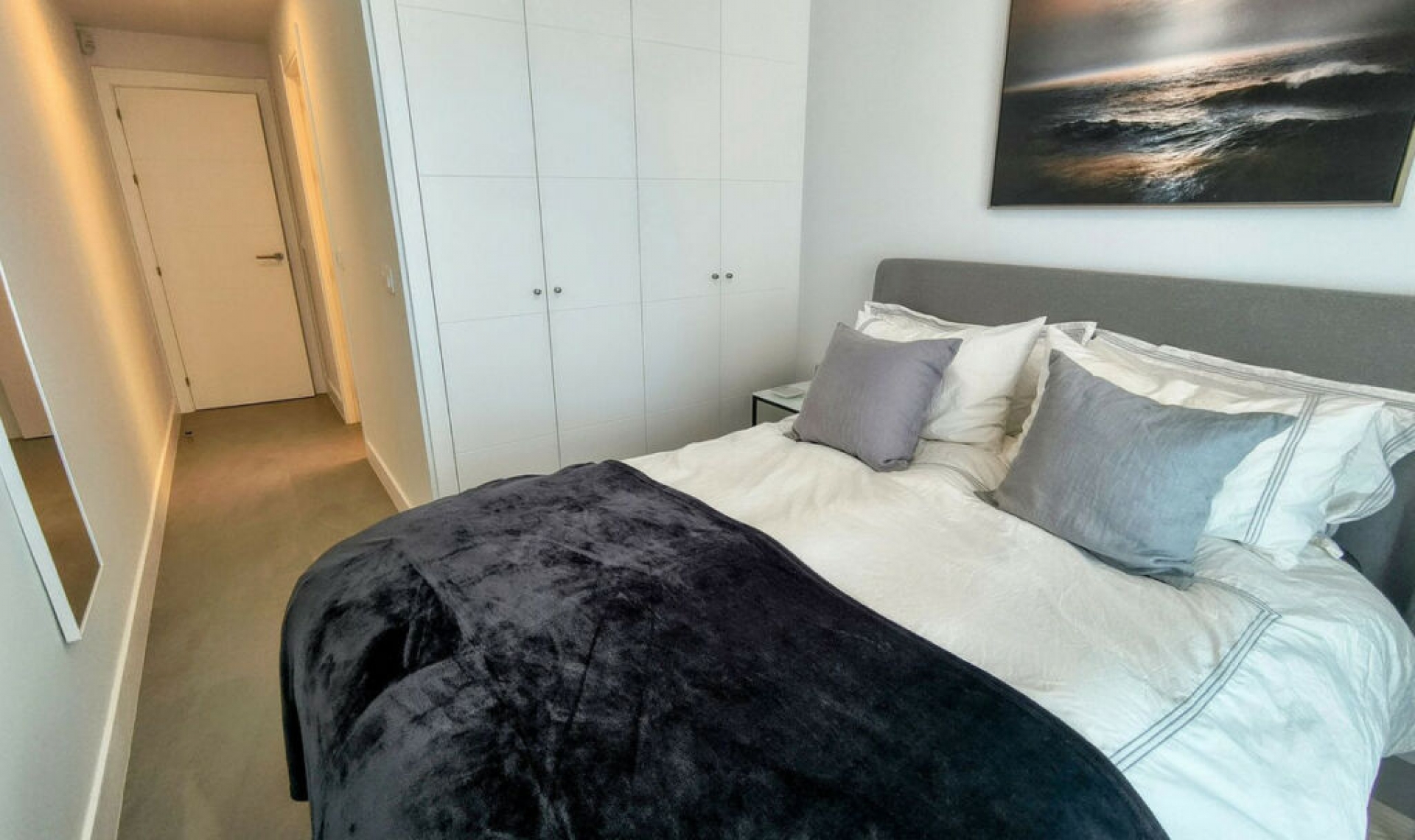 Resale - Apartment -
La Duquesa