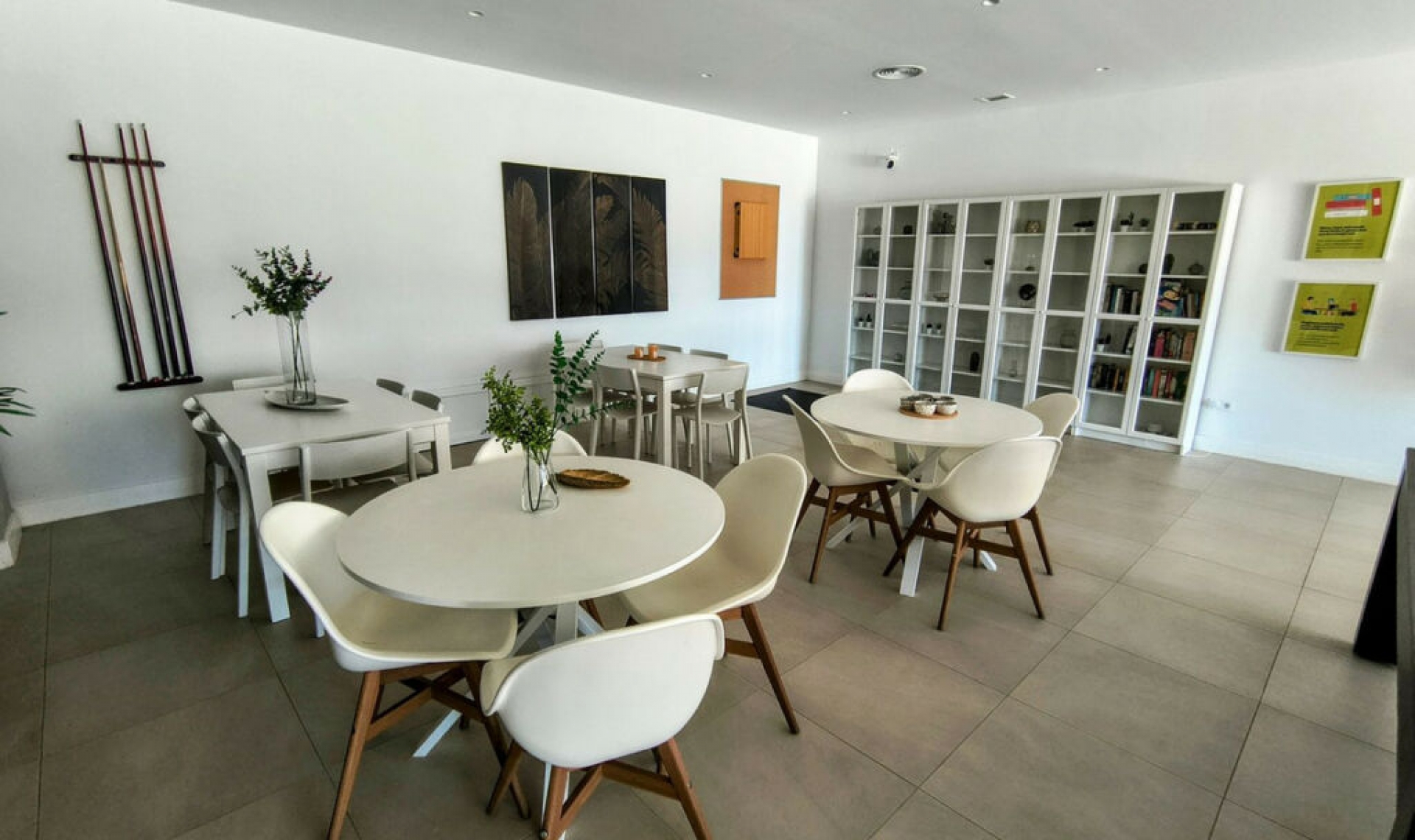 Resale - Apartment -
La Duquesa