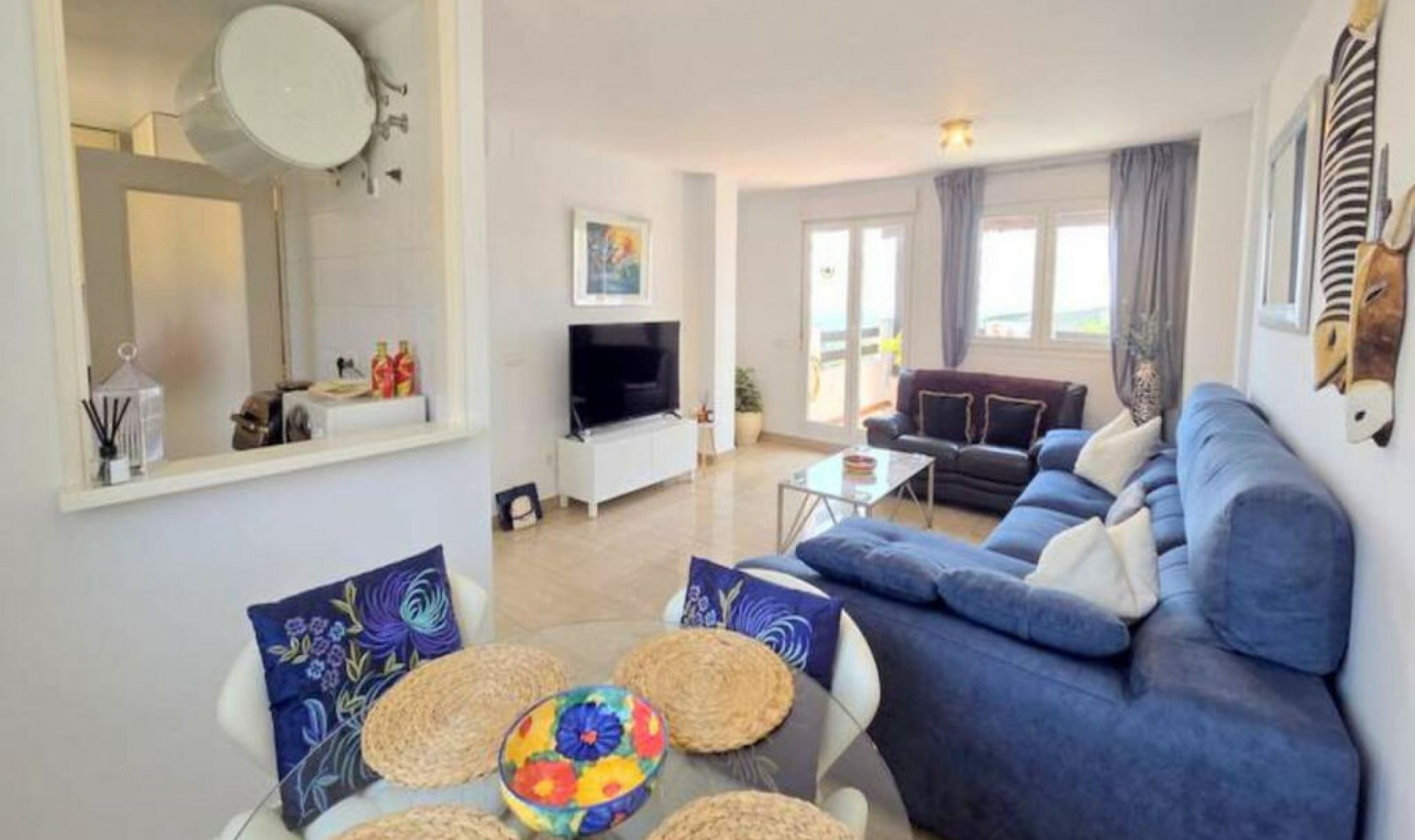 Resale - Apartment -
La Duquesa