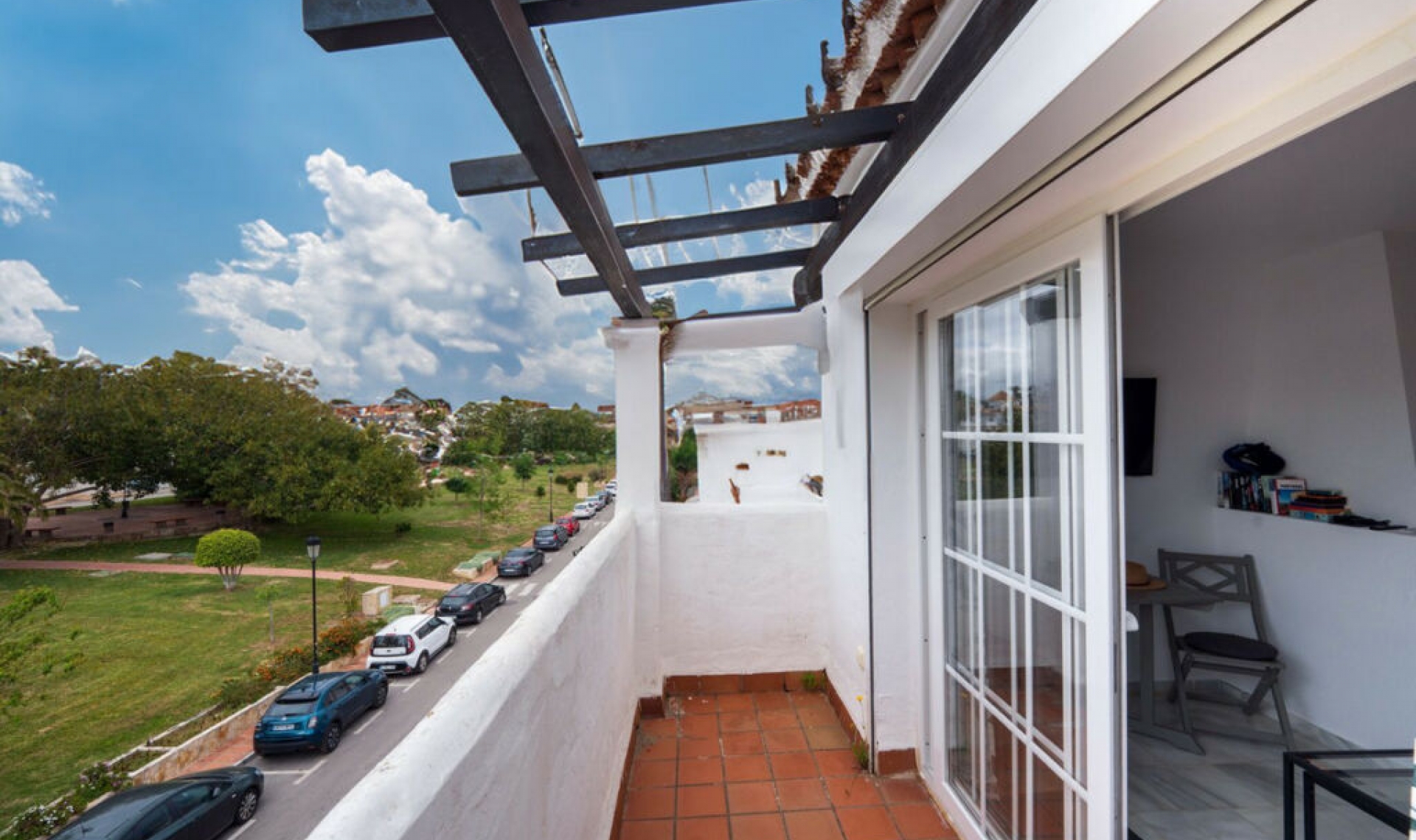 Resale - Apartment -
La Duquesa