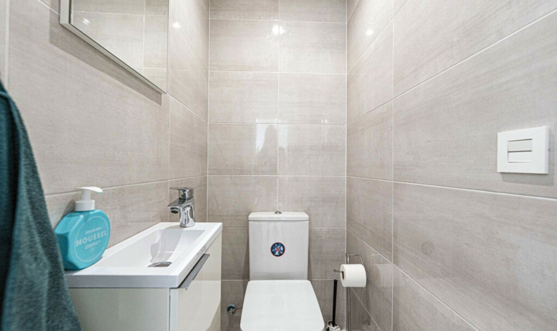 Resale - Apartment -
La Duquesa