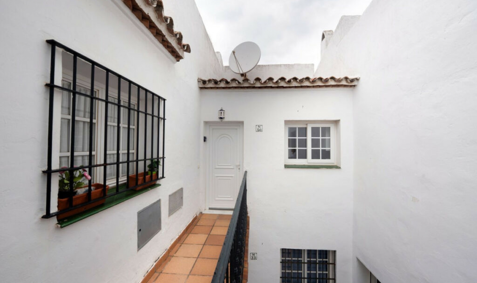 Resale - Apartment -
La Duquesa