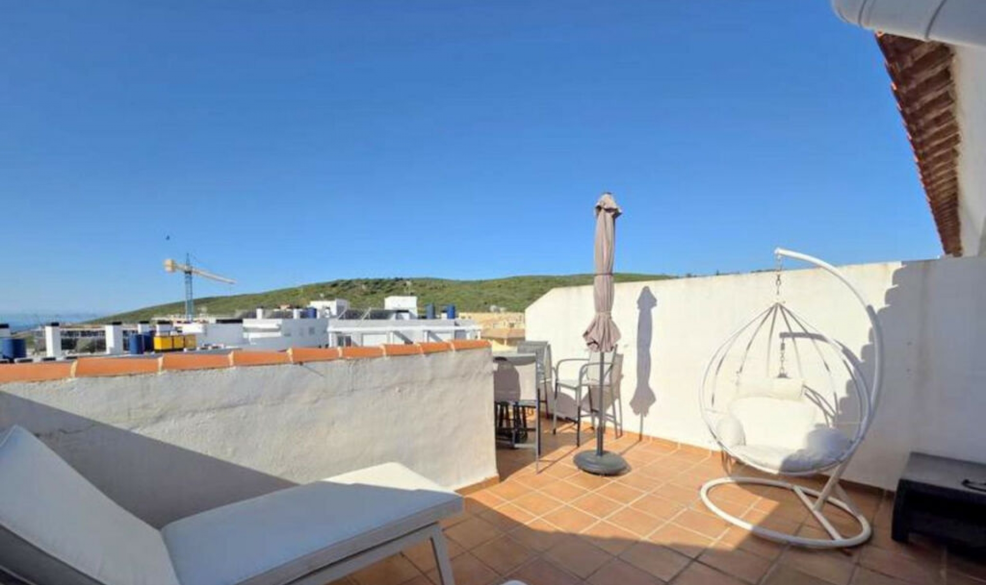 Resale - Apartment -
La Duquesa