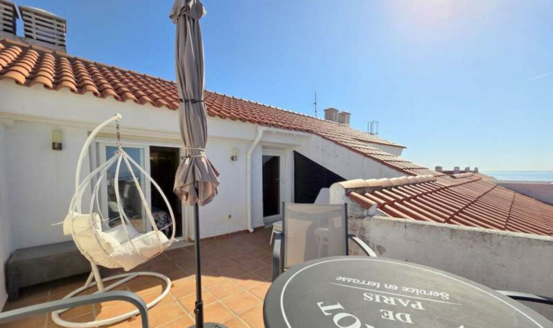 Resale - Apartment -
La Duquesa