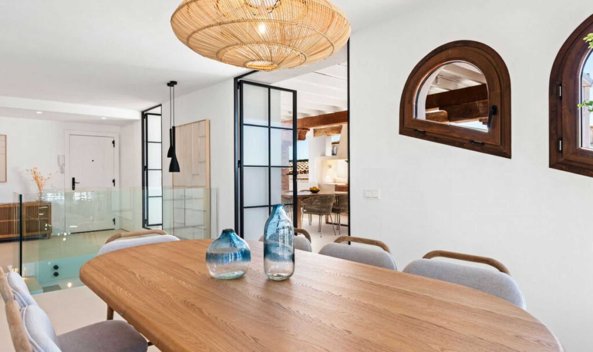 Resale - Apartment -
La Duquesa