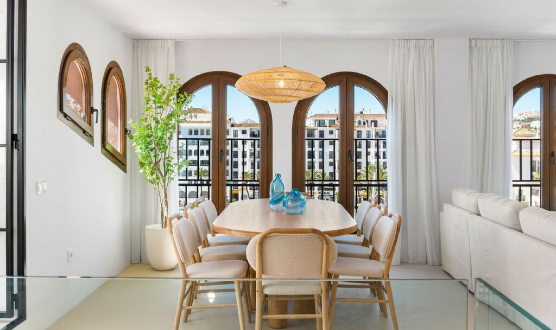 Resale - Apartment -
La Duquesa
