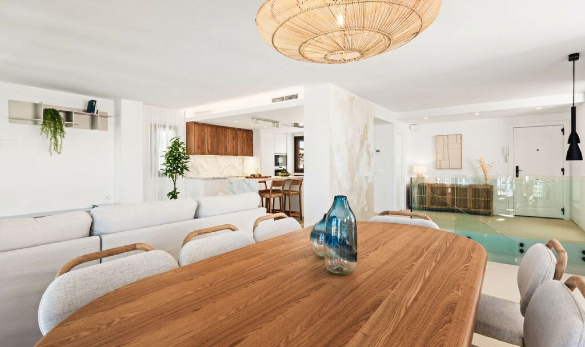 Resale - Apartment -
La Duquesa