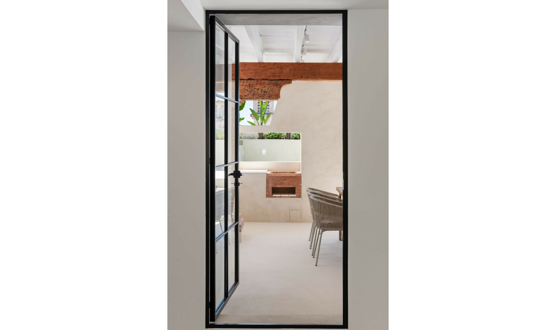 Resale - Apartment -
La Duquesa