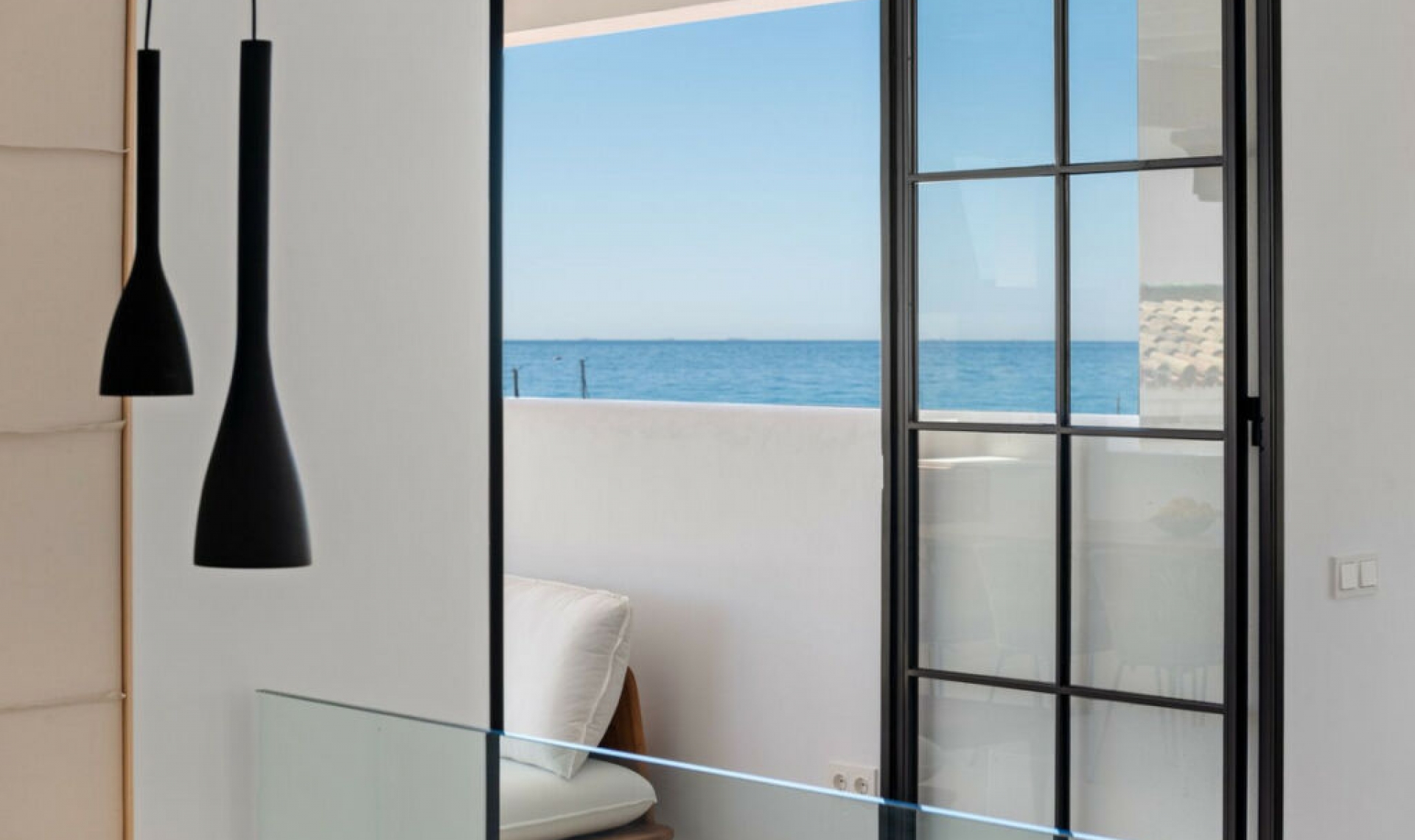 Resale - Apartment -
La Duquesa