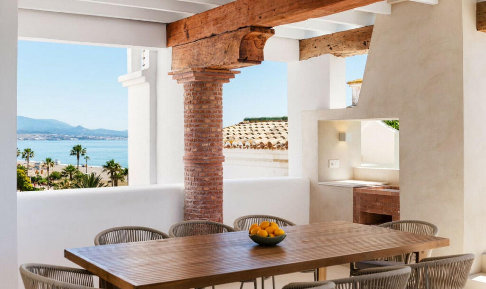 Resale - Apartment -
La Duquesa