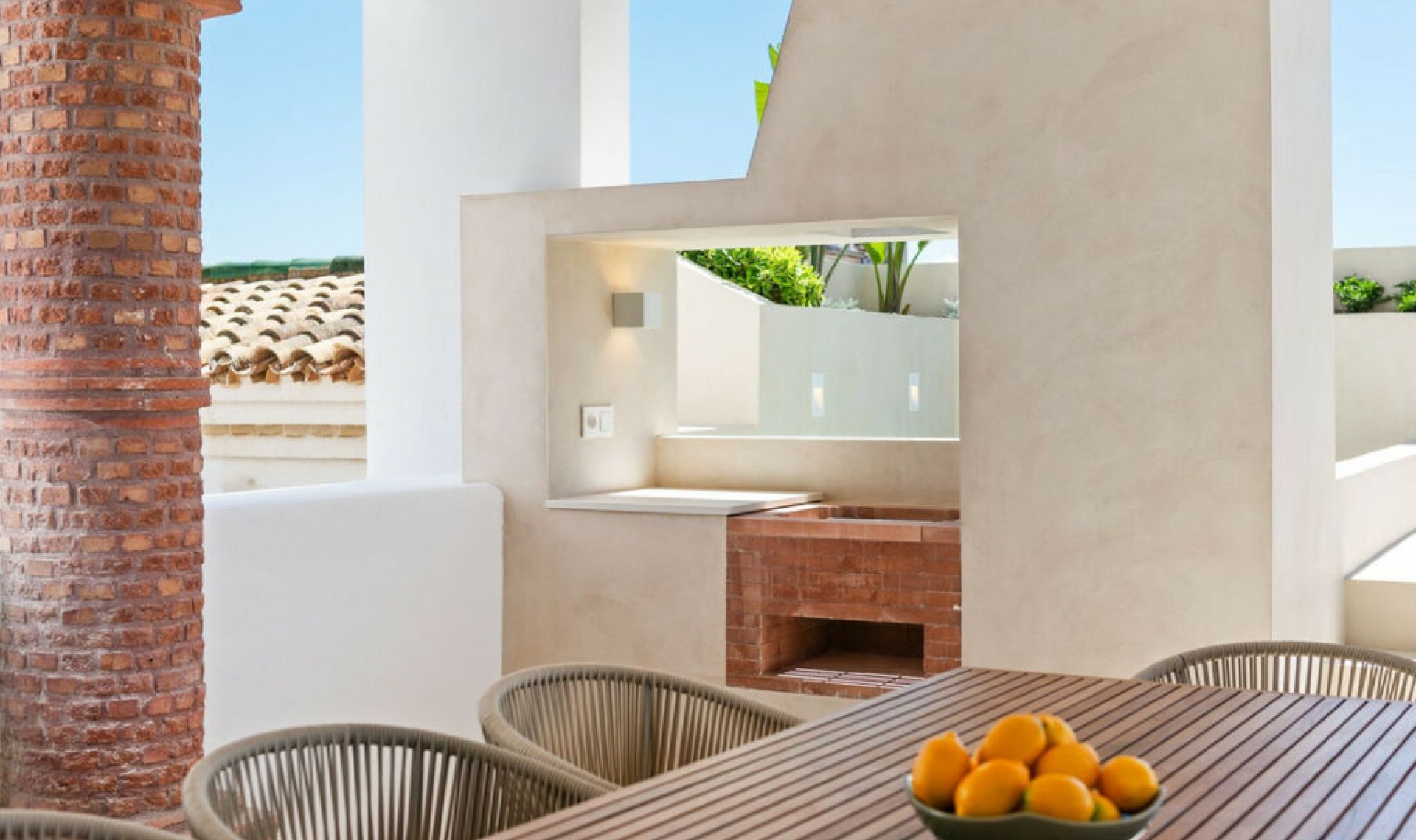 Resale - Apartment -
La Duquesa